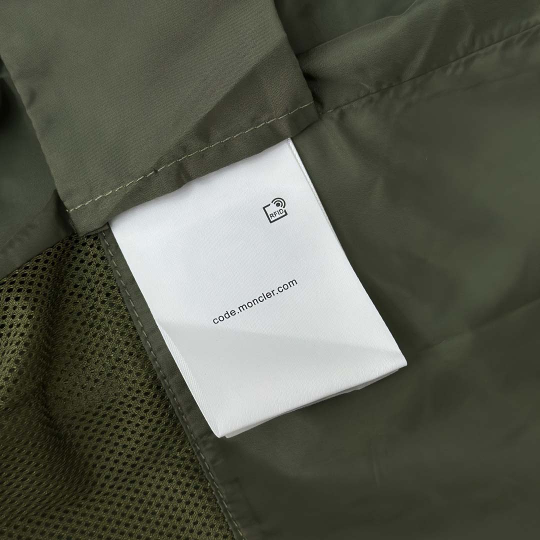 Moncler Tatra 2-in-1 Water-Repellent Field Jacket - DesignerGu