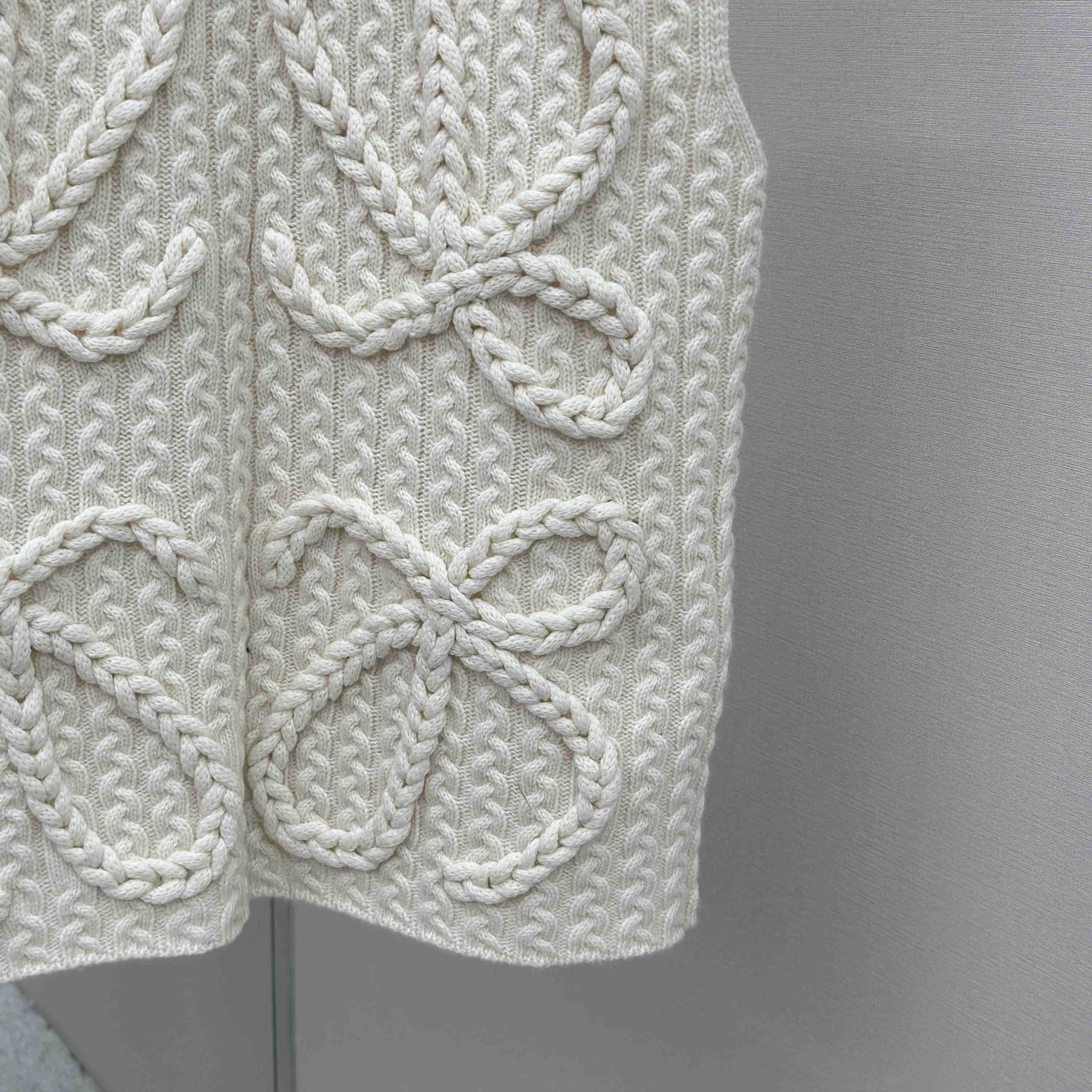 Loewe Vest In Wool - DesignerGu