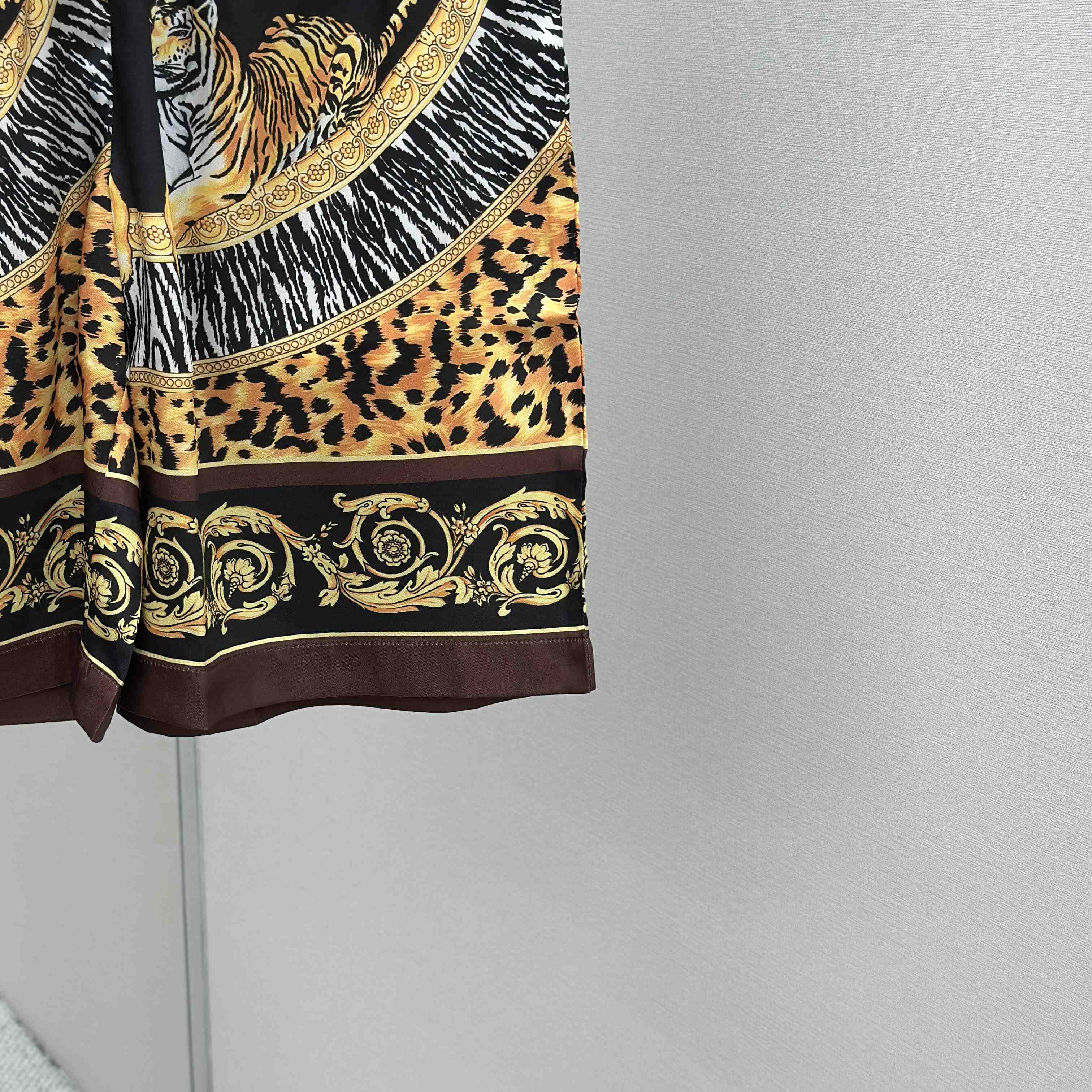 Versace Wild Cats Silk Shirt & Shorts - DesignerGu