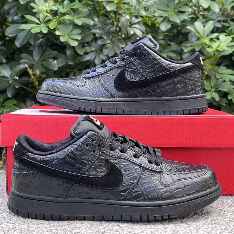 Nike Dunk SB Low    HV4388-001  - DesignerGu