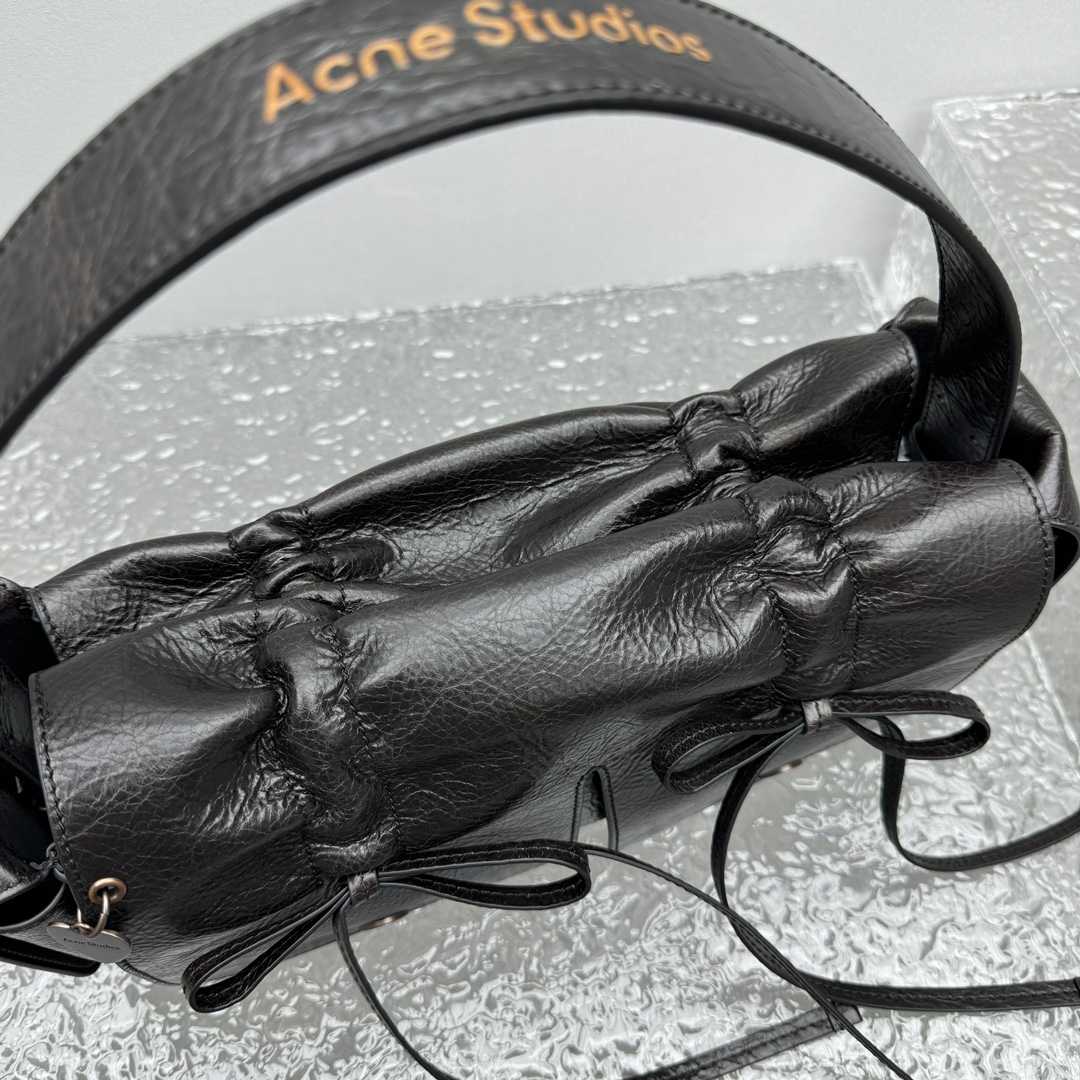 Acne Studios Multipocket Bag - DesignerGu