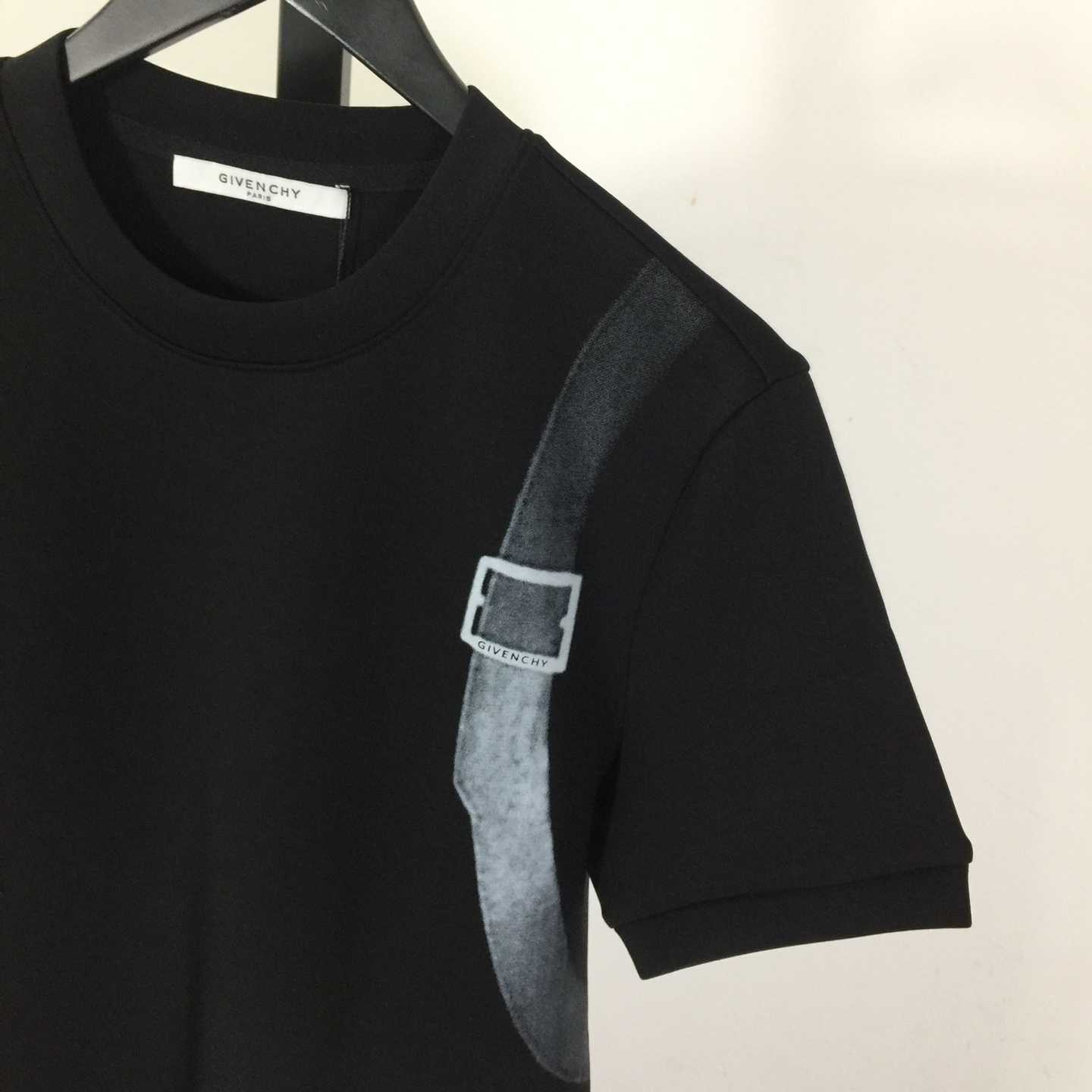 Givenchy T-shirt In Cotton - DesignerGu