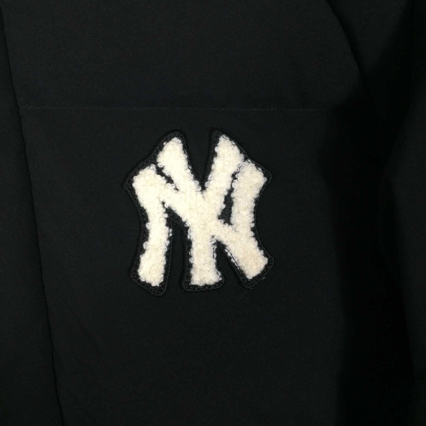 MLB New York Yankees Core puffer jacket - DesignerGu