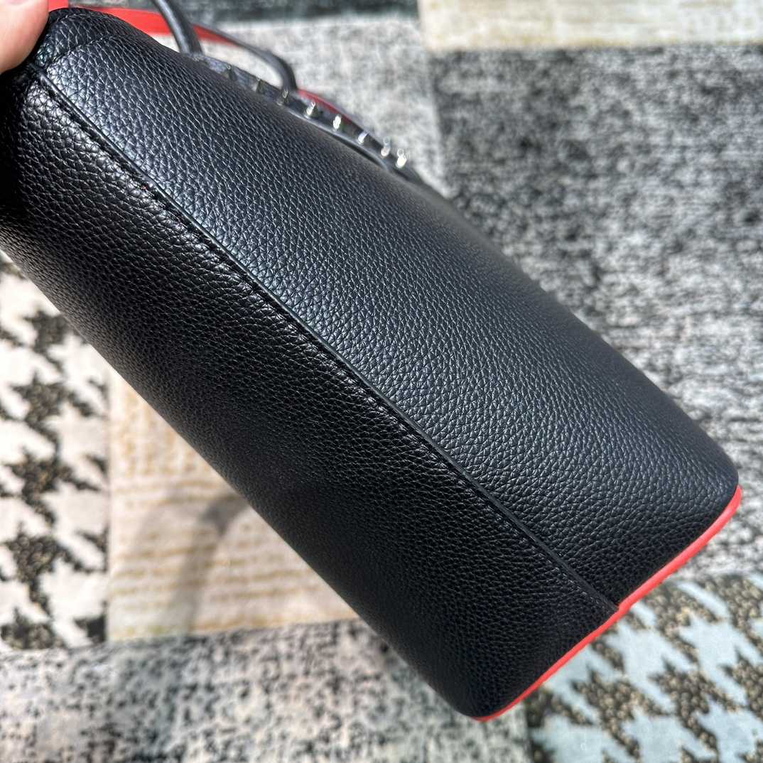 Christian Louboutin Tote  34-24-12CM - DesignerGu