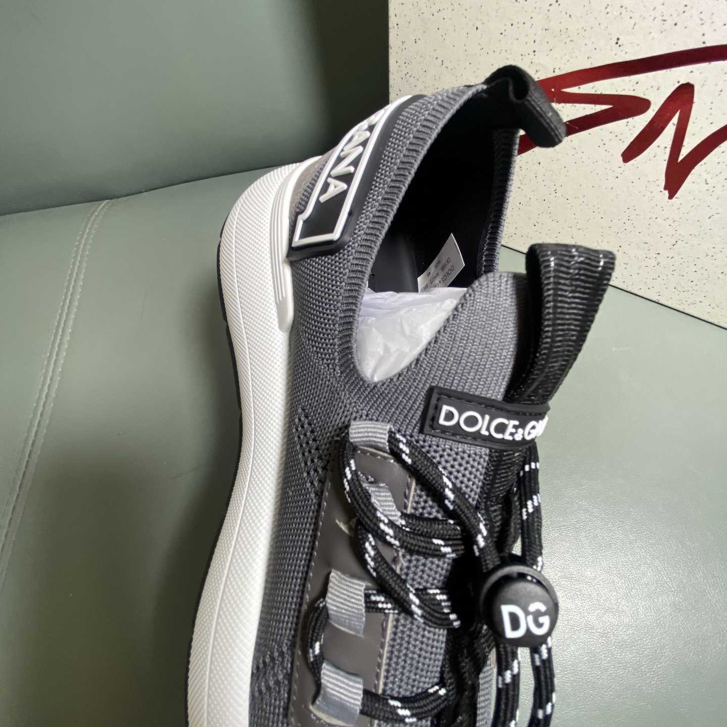 Dolce & Gabbana Lace-up Sneakers - DesignerGu