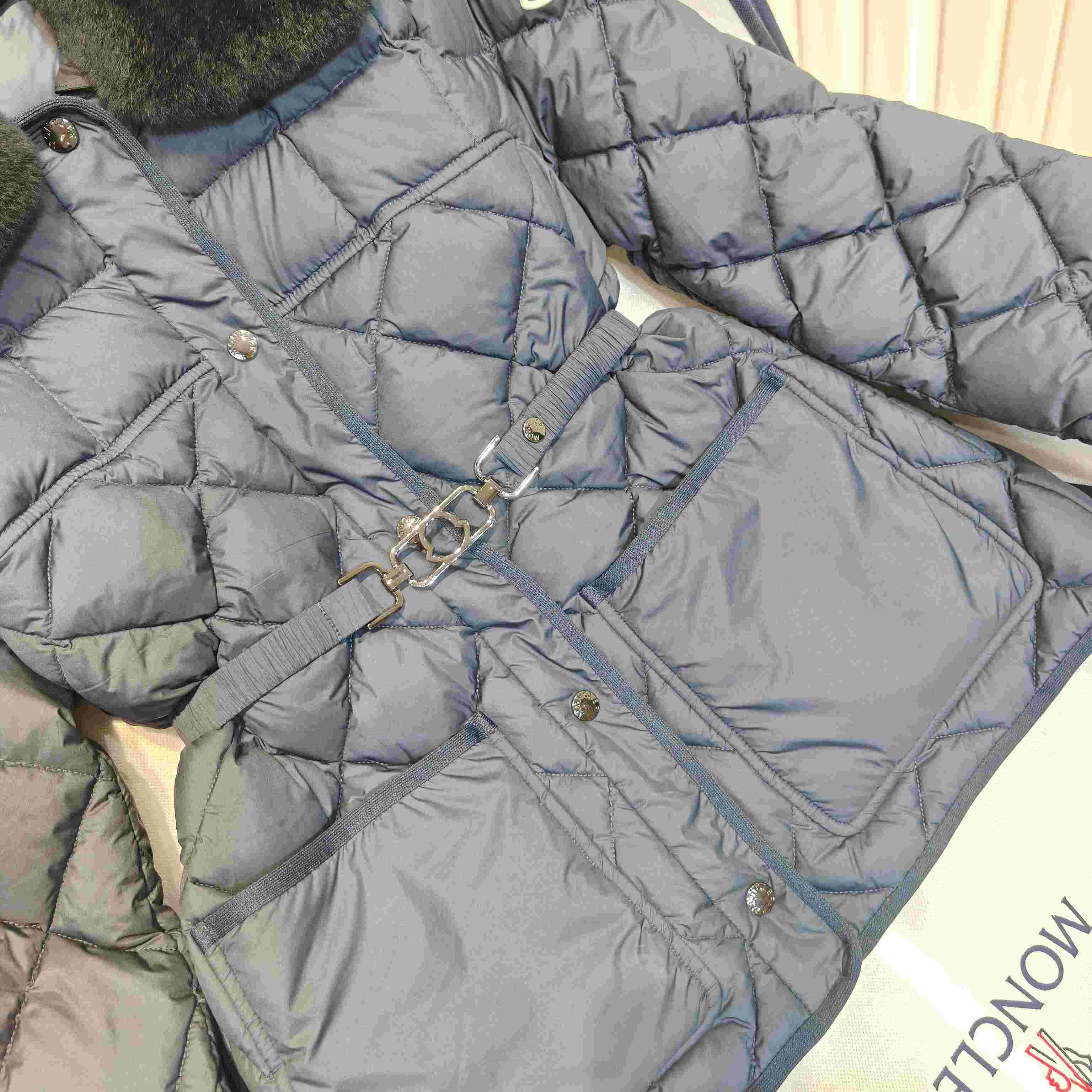 Moncler Cygne Faux Fur-Trimmed Short Down Jacket - DesignerGu