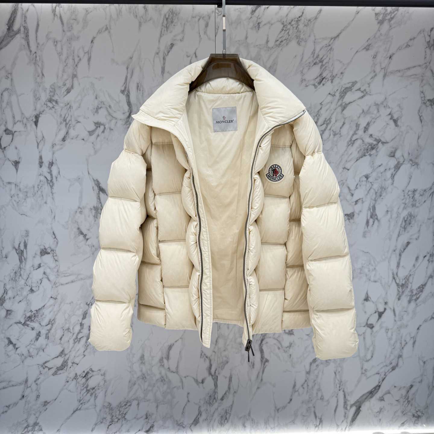 Moncler Short Down Jacket - DesignerGu