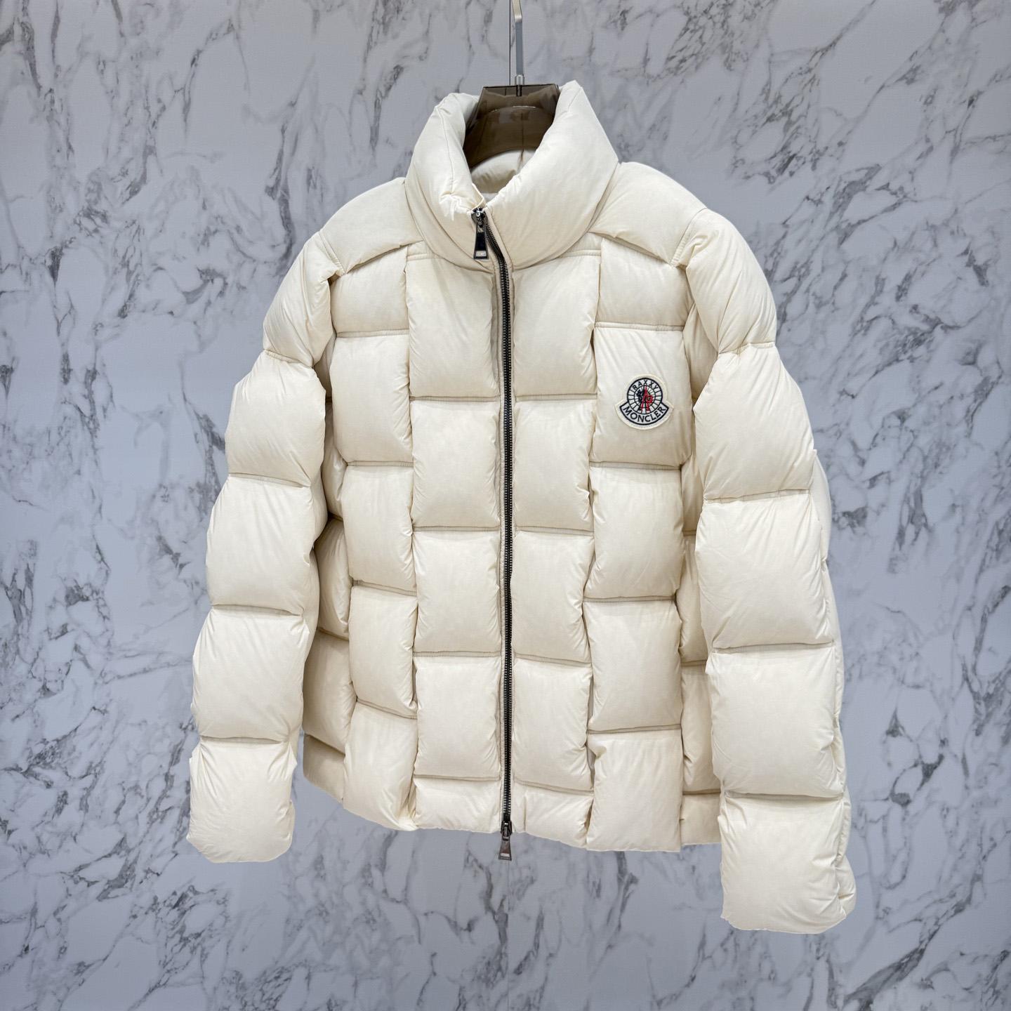 Moncler Short Down Jacket - DesignerGu