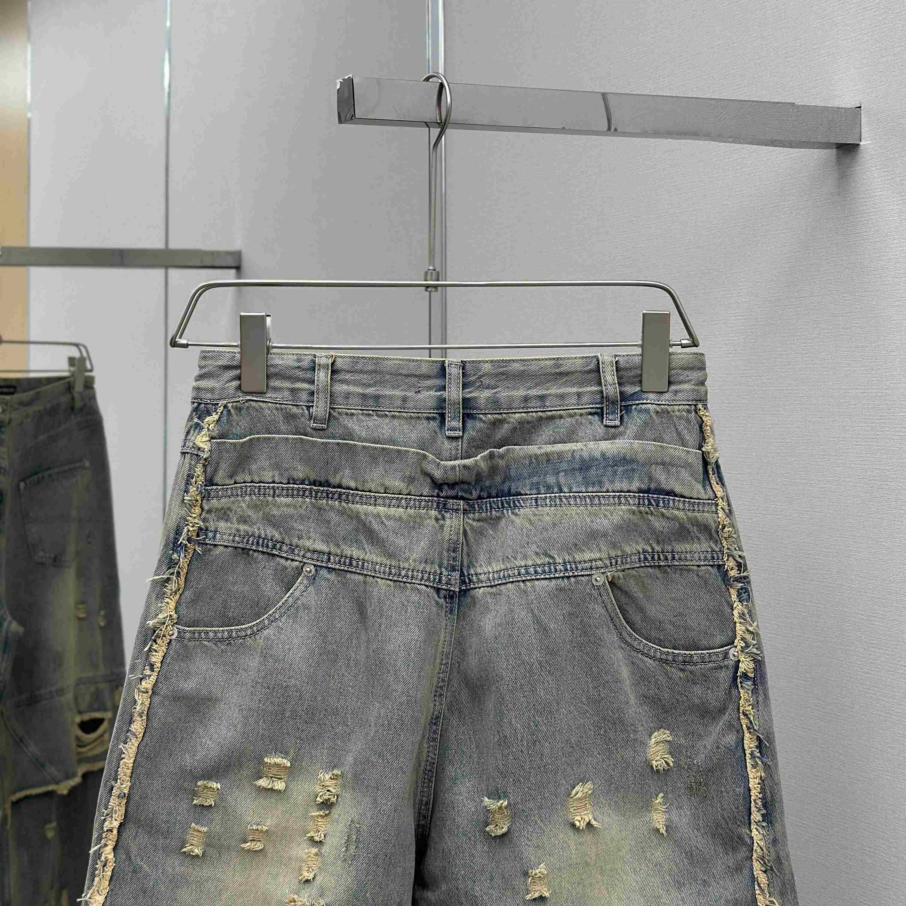 Balenciaga Baggy Pants  - DesignerGu