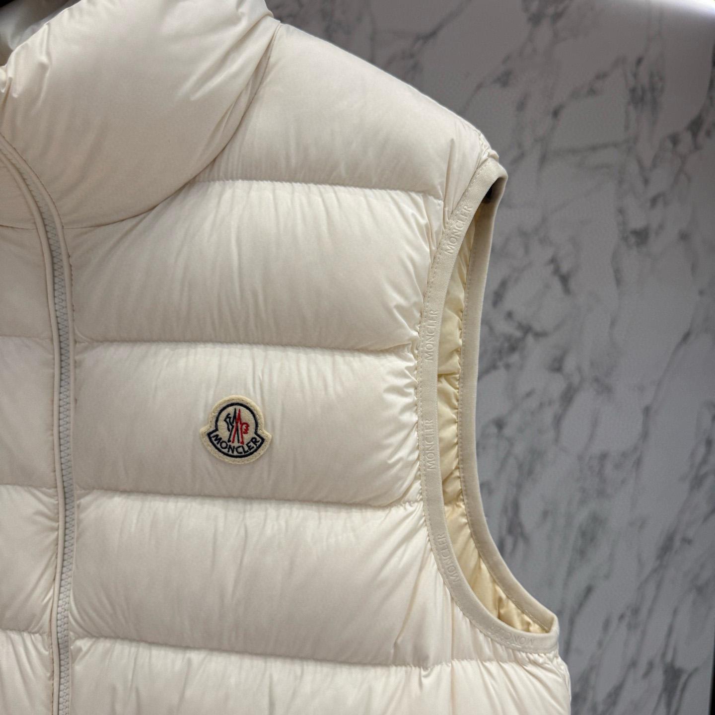 Moncler Down Vest  - DesignerGu