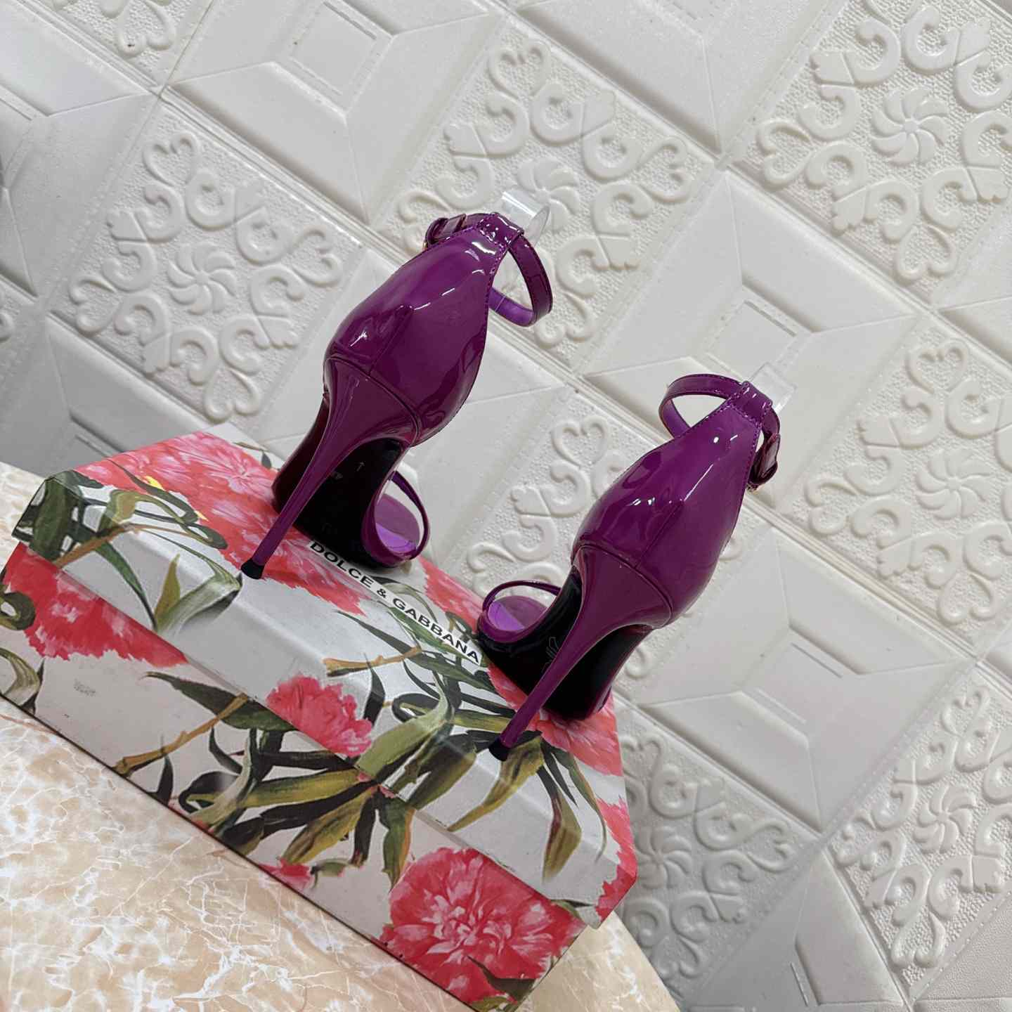 Dolce & Gabbana DNA 105mm Ankle-strap Stiletto Sandals - DesignerGu