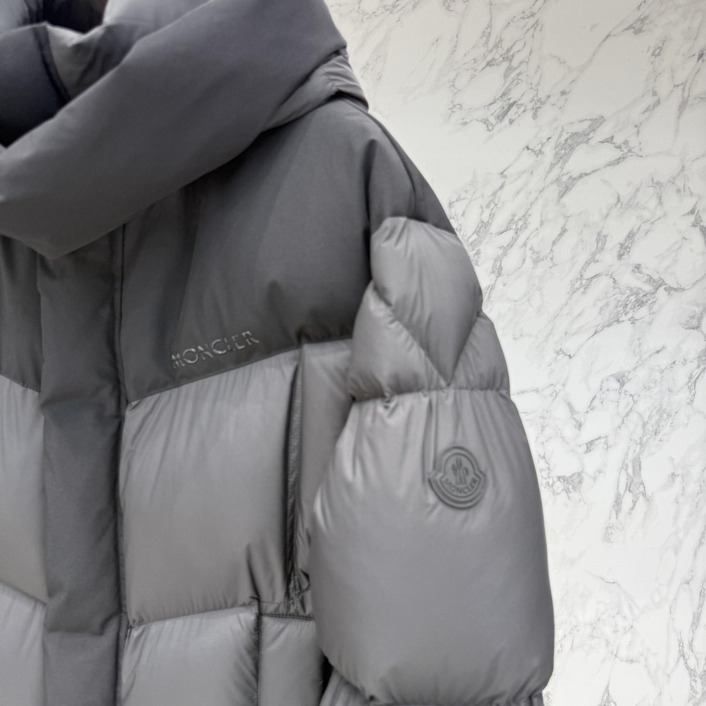 Moncler Short Down Jacket - DesignerGu