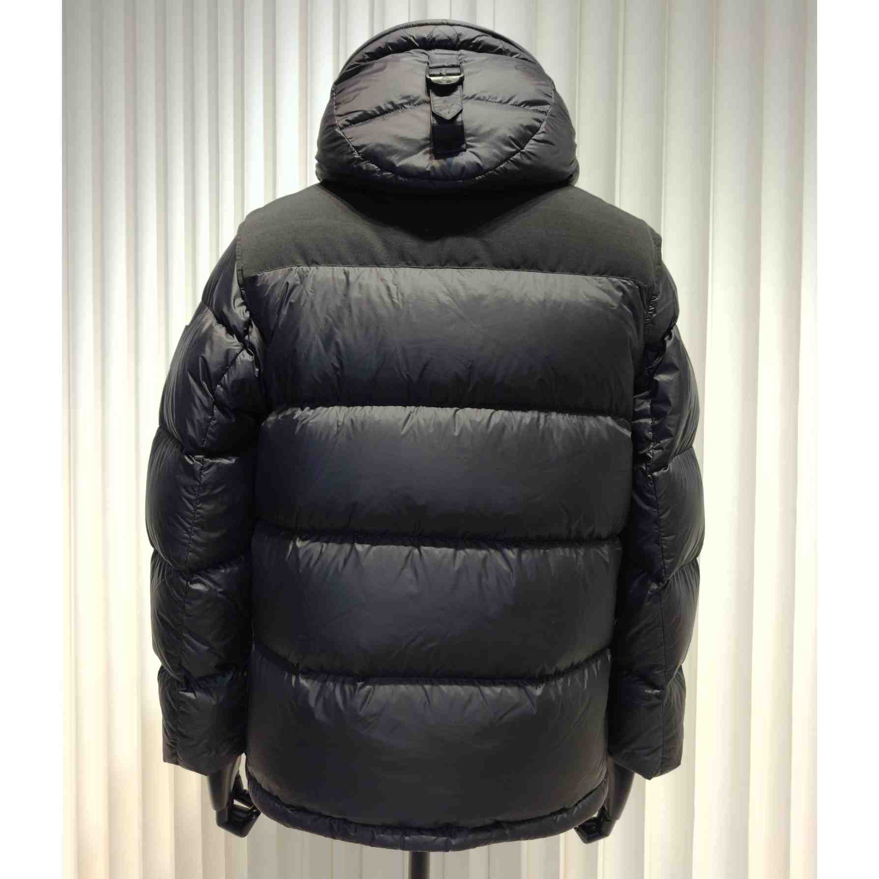 Burberry Down Jacket - DesignerGu