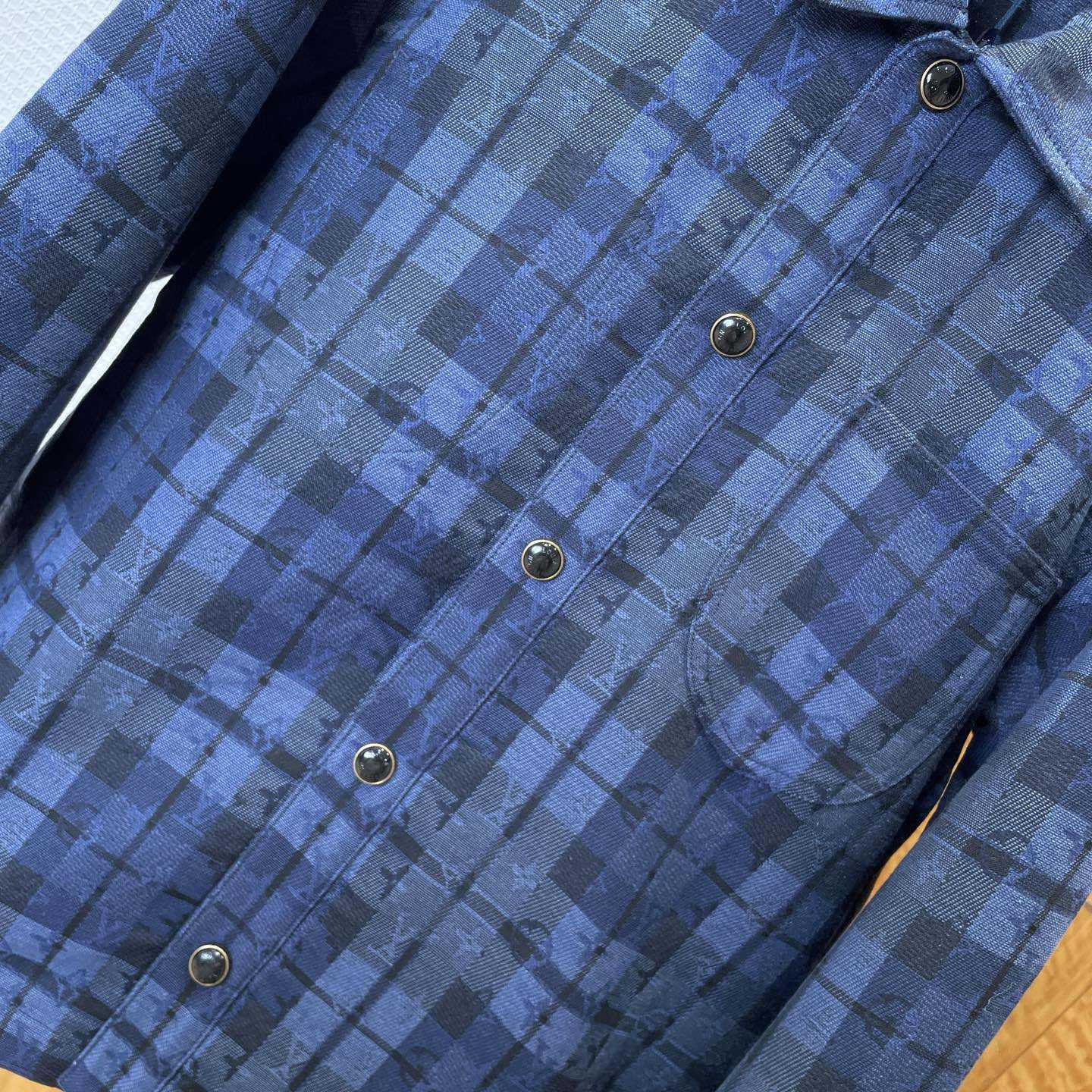 Louis Vuitton Monogram Tartan Denim Overshirt   1AIK94 - DesignerGu