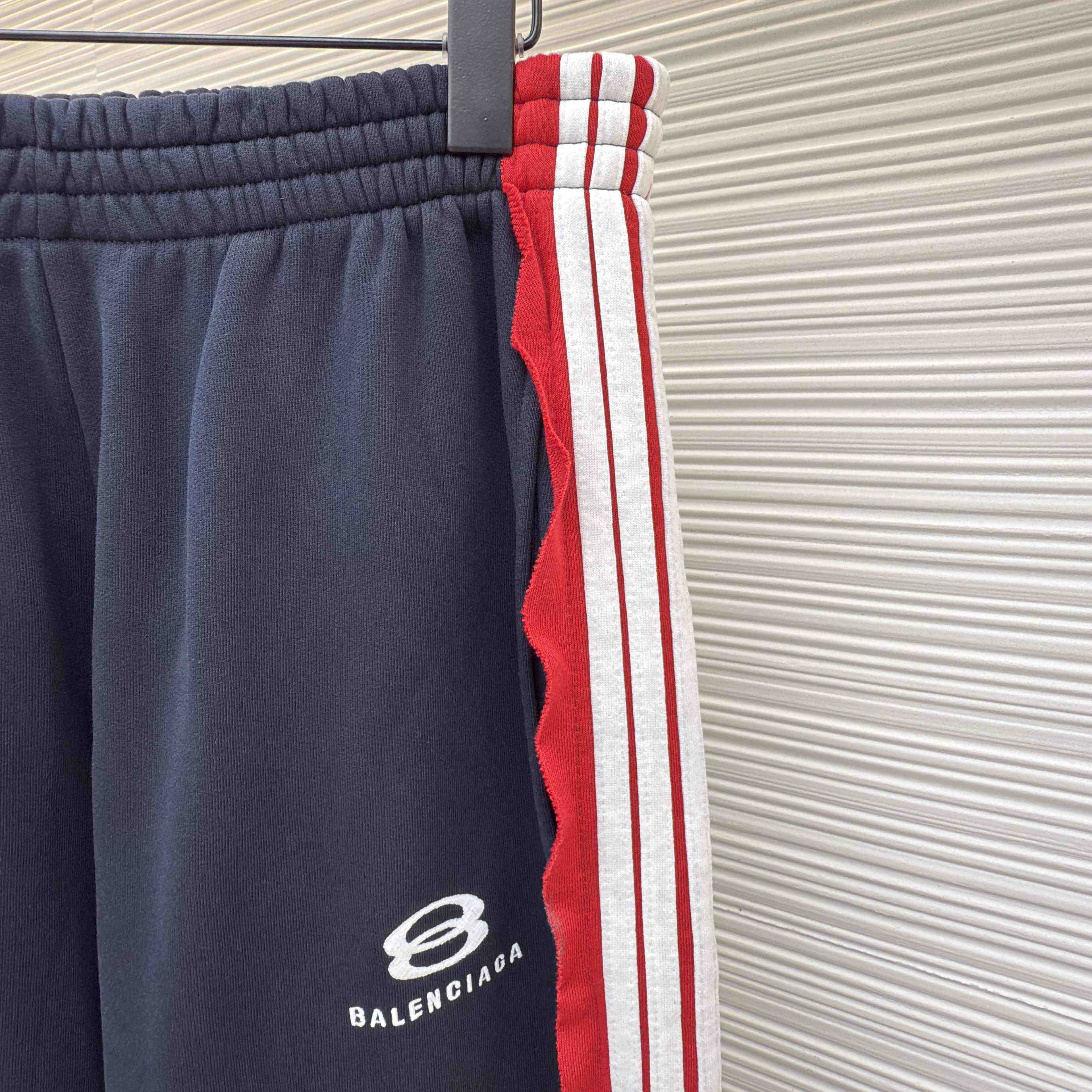 Balenciaga Cut-Up Oversized Sweatpants In Faded Black And White Dry Fleece - DesignerGu