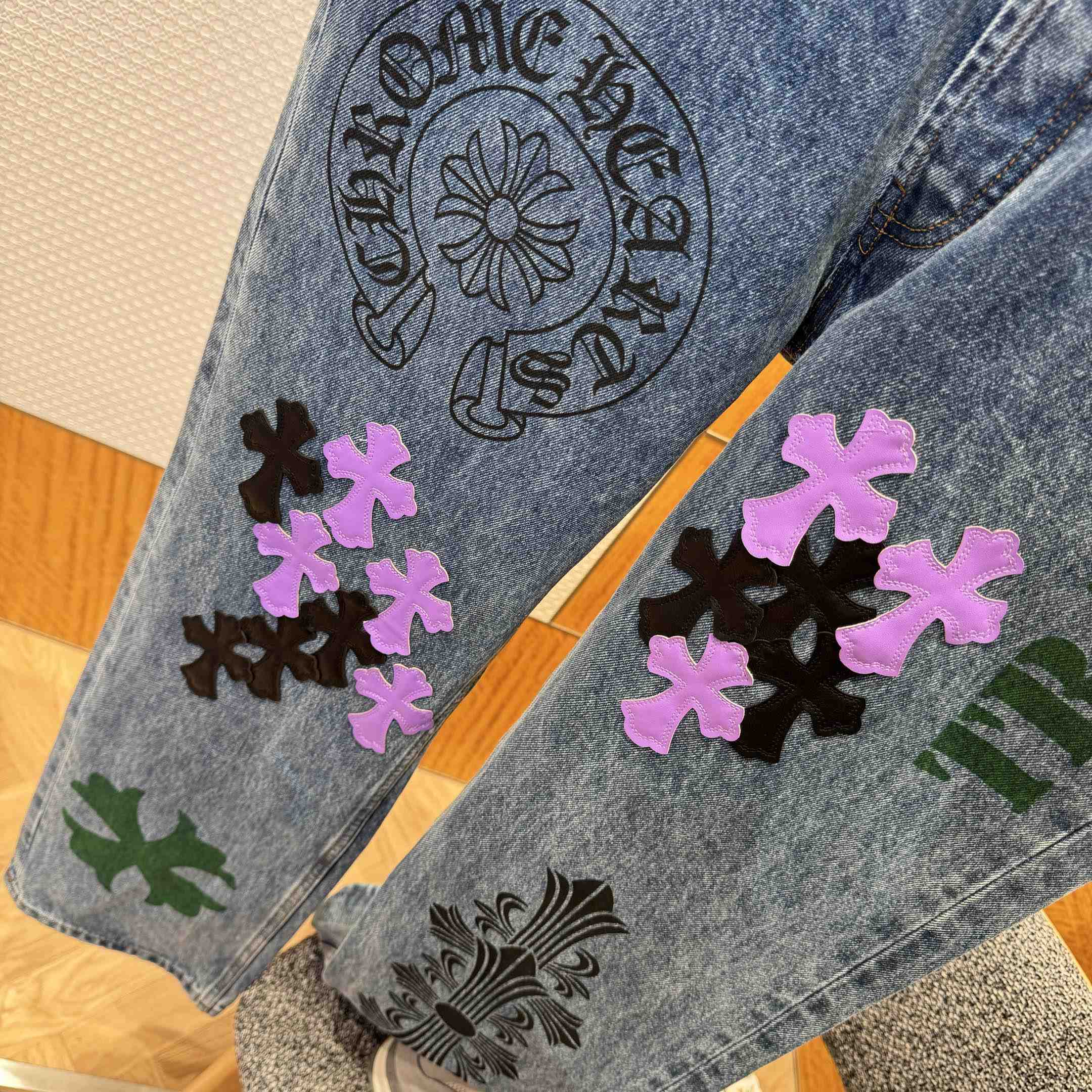 Chrome Hearts Jeans - DesignerGu