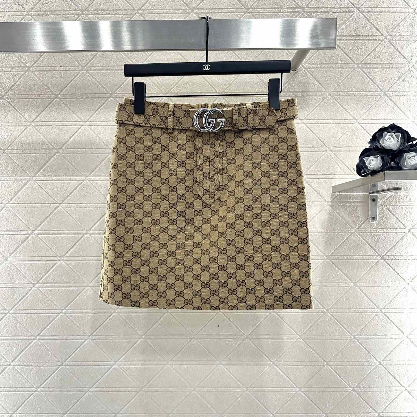 Gucci Skirt - DesignerGu