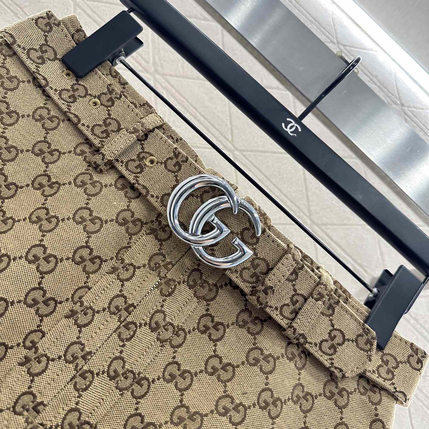 Gucci Skirt - DesignerGu