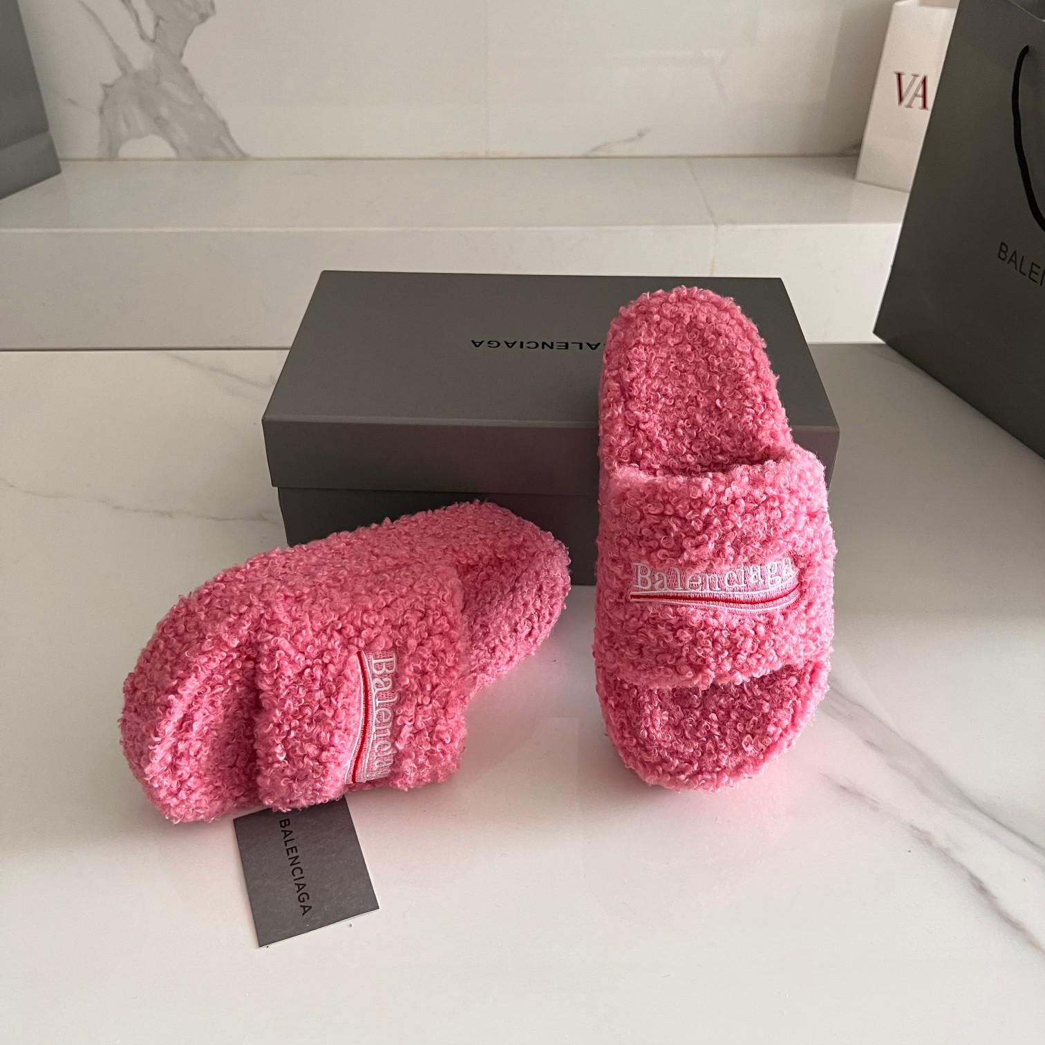 Balenciaga Furry Slide Sandals - DesignerGu