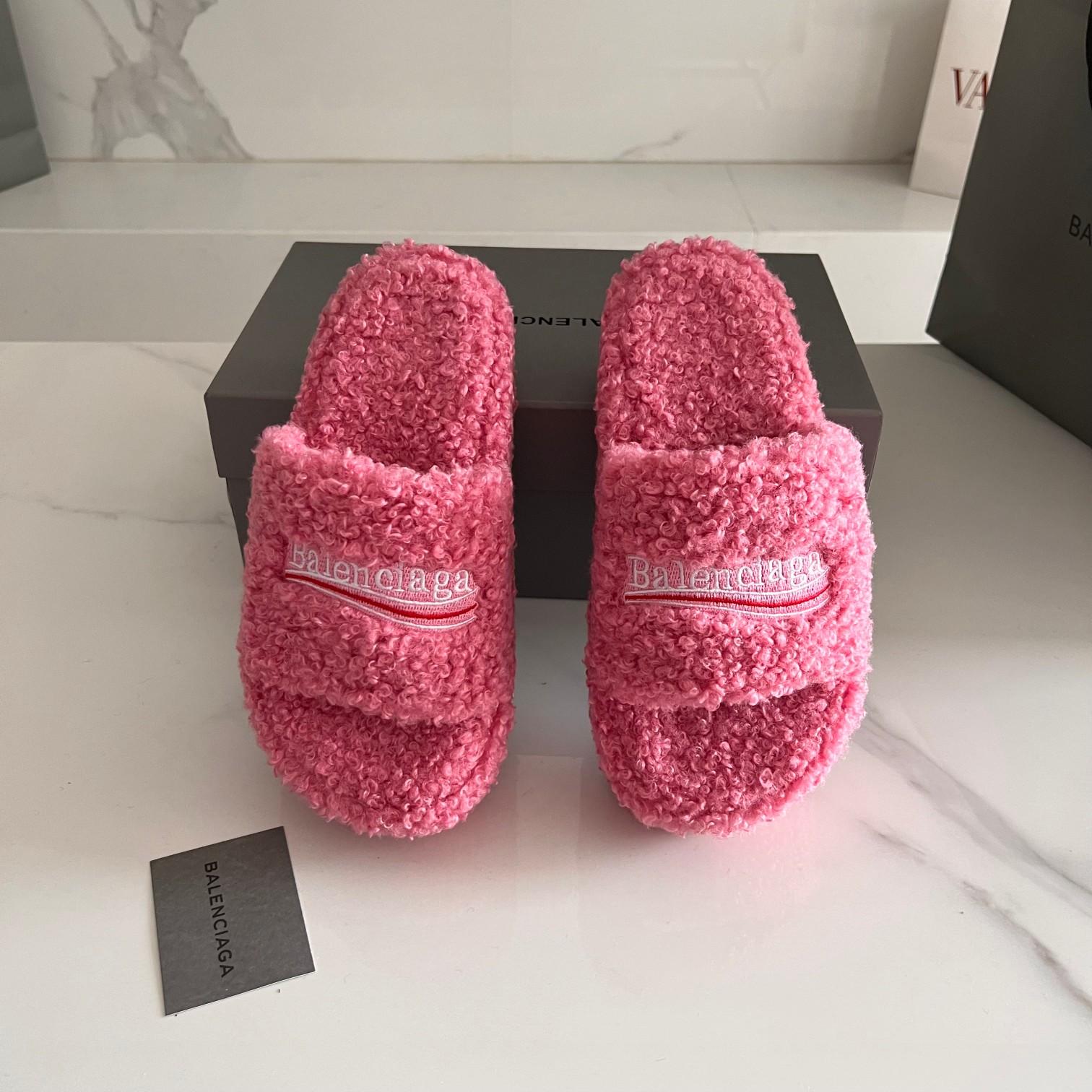Balenciaga Furry Slide Sandals - DesignerGu