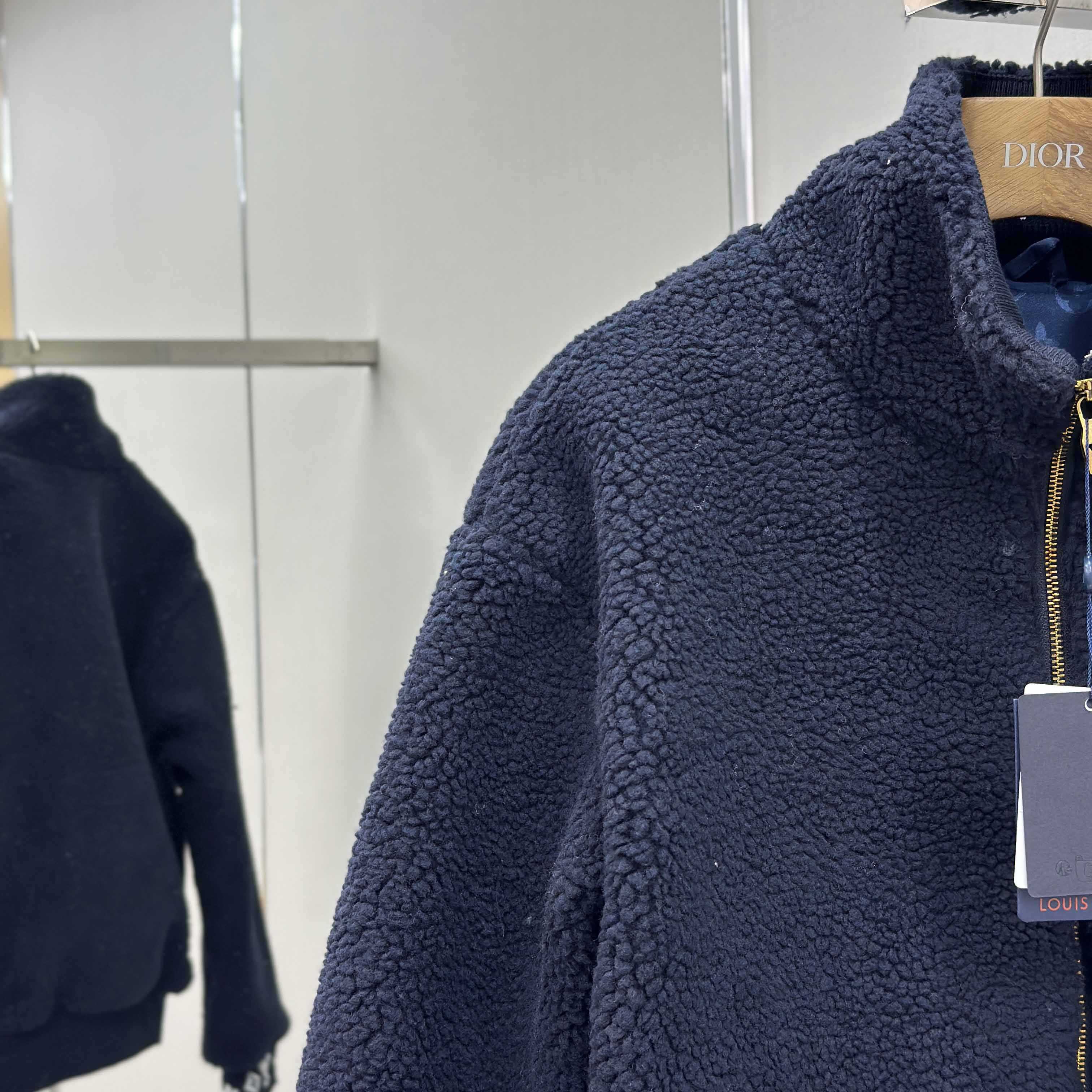 Louis Vuitton Leather Patch Fleece Blouson   1AGLXL - DesignerGu