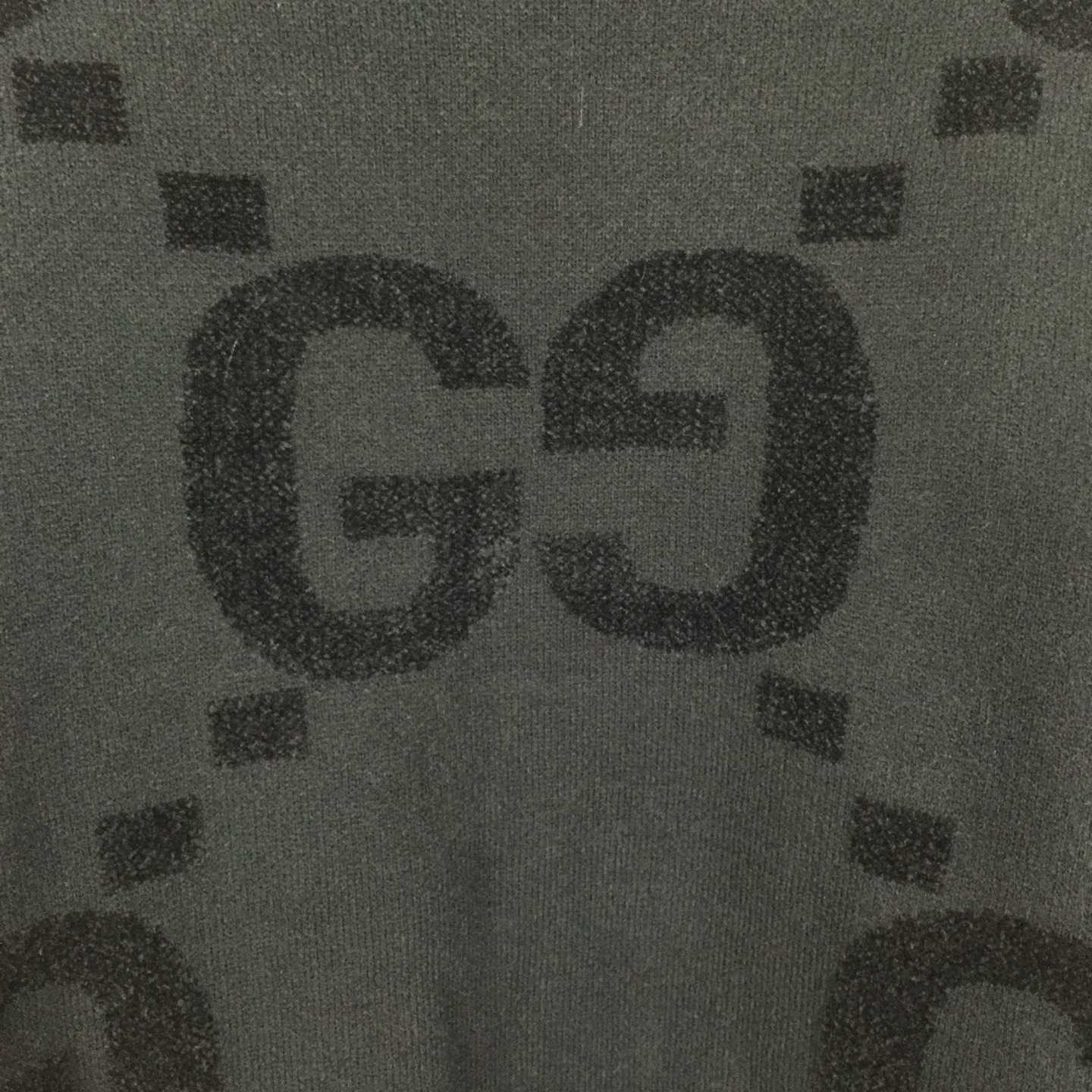 Gucci Sweater - DesignerGu