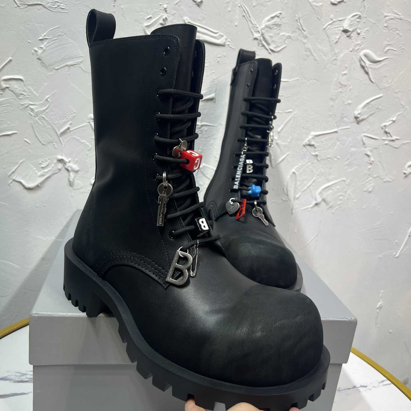 Balenciaga Hummer Lace-Up Bootie In Black - DesignerGu
