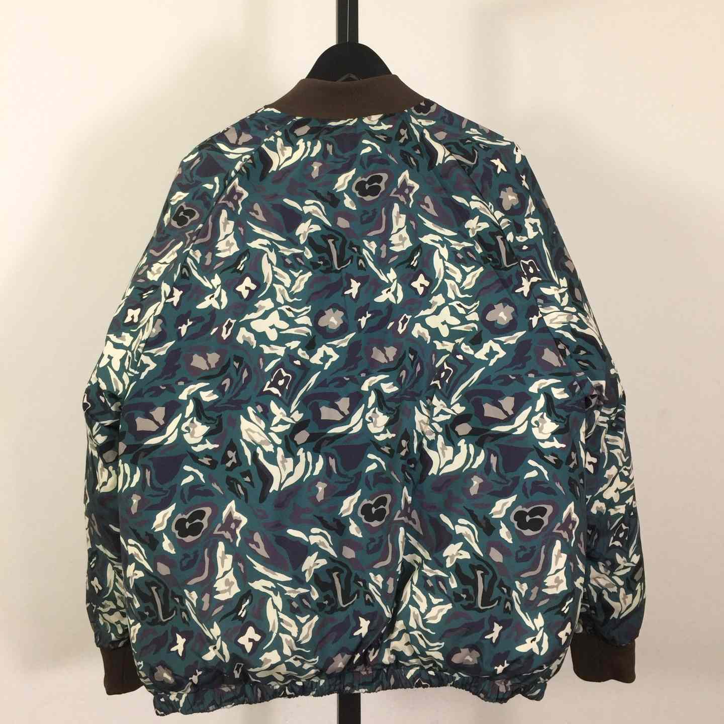 Louis Vuitton Reversible Puffer Jacket   1AILOE - DesignerGu