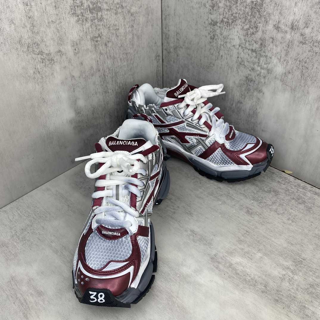 Balenciaga Runner Sneakers - DesignerGu