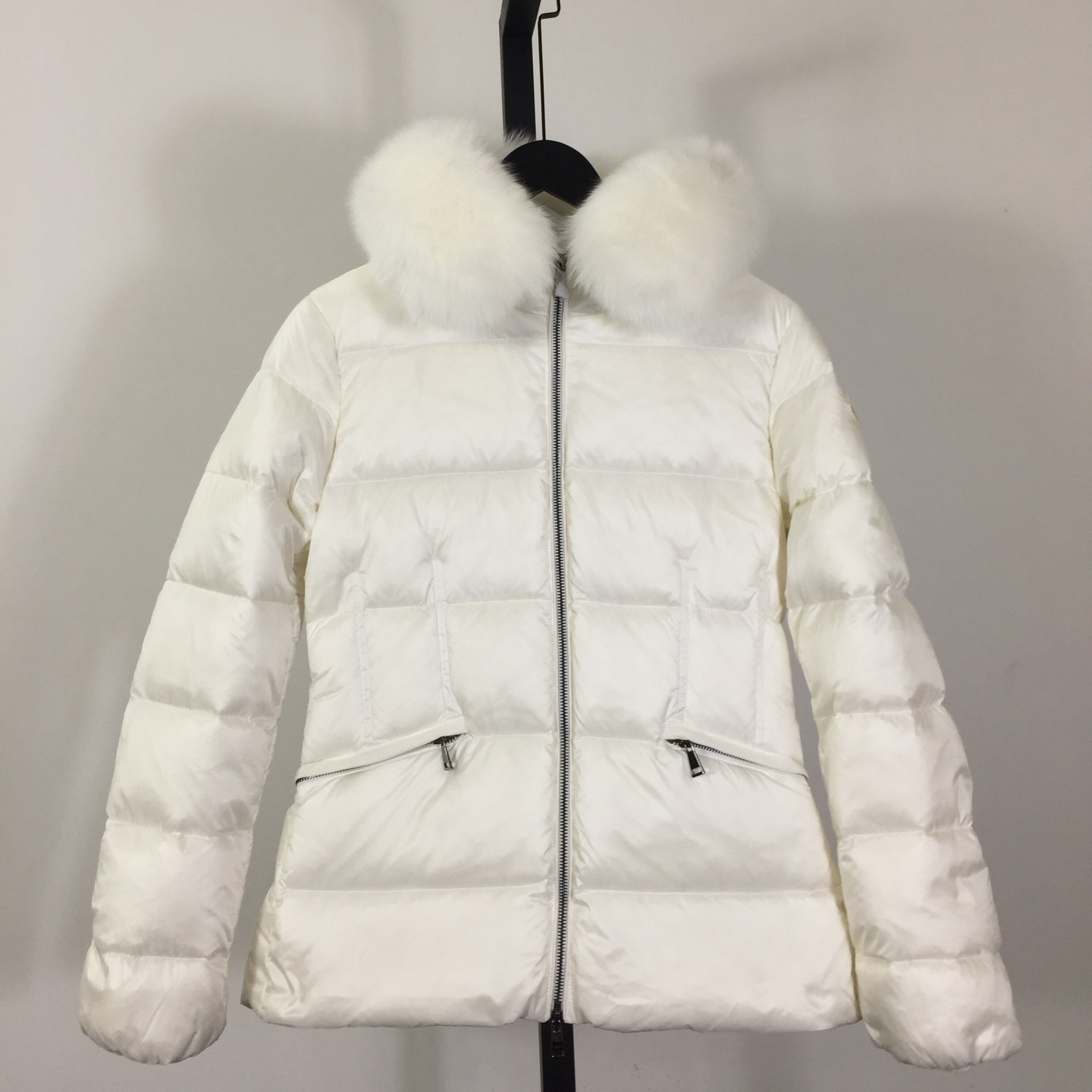 Moncler Boed Jacket - DesignerGu