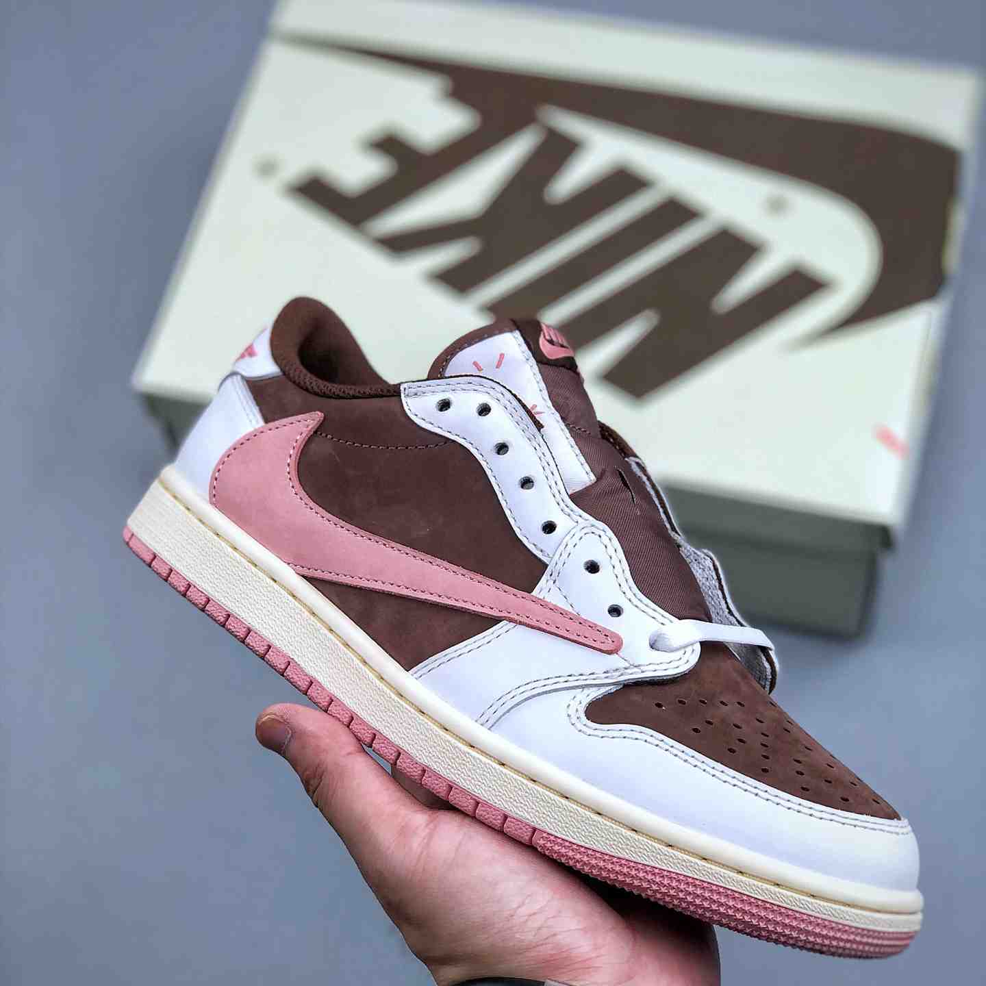 Travis Scott x Air Jordan 1 Low OG “Pink Reverse Swoosh” – Style Code DZ4137-206 - DesignerGu