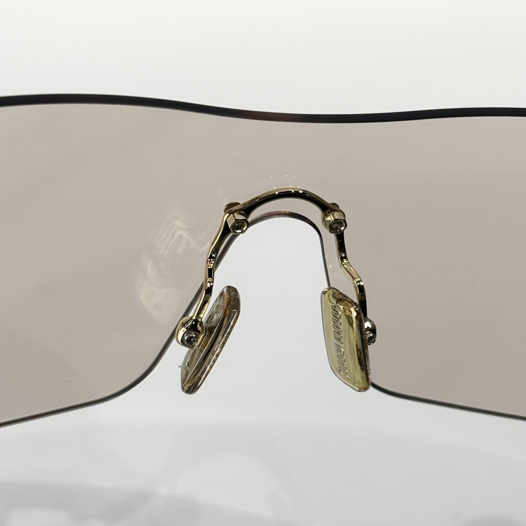 Miu Miu OMU B53S Sunglasses - DesignerGu