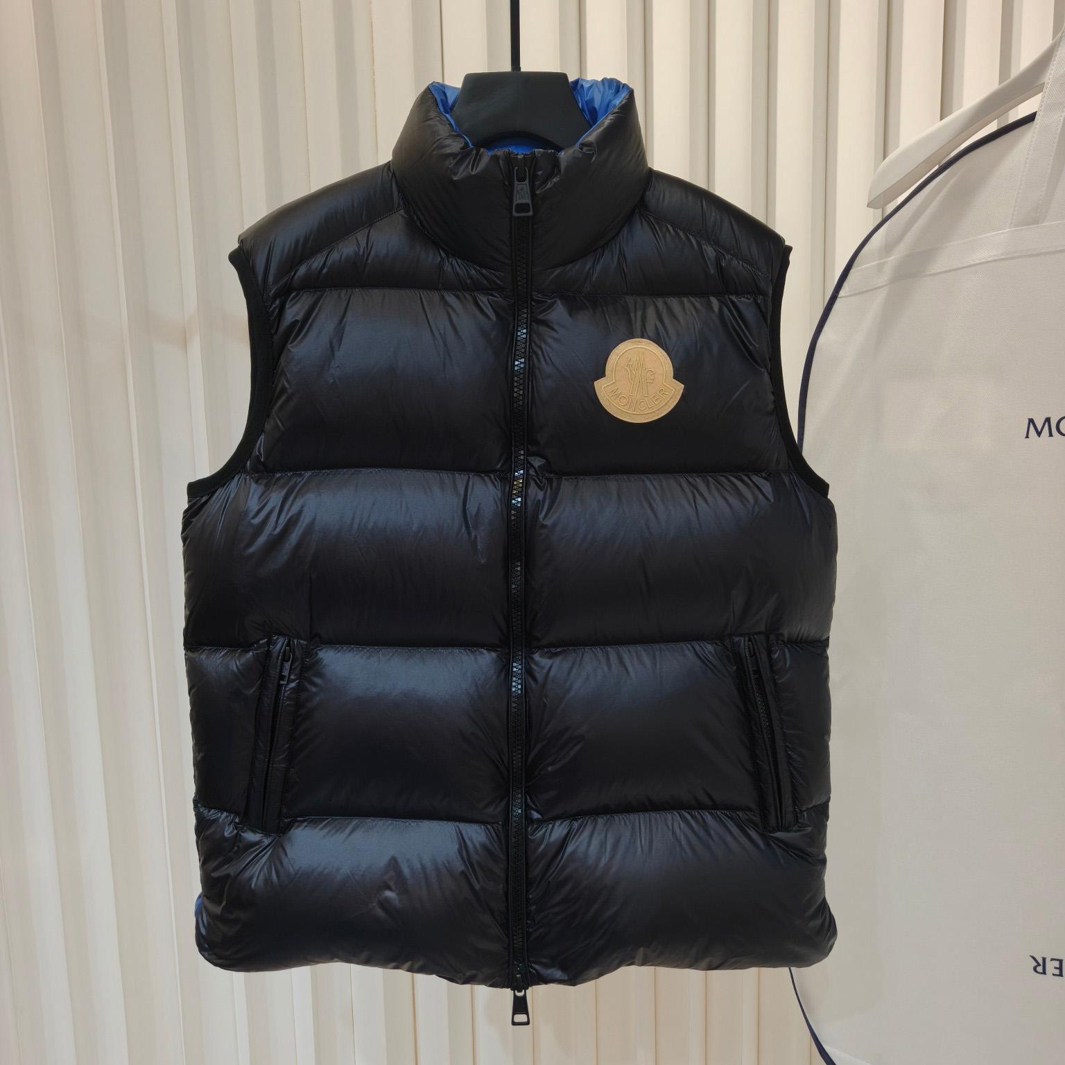 Moncler Sumido Gilet - DesignerGu