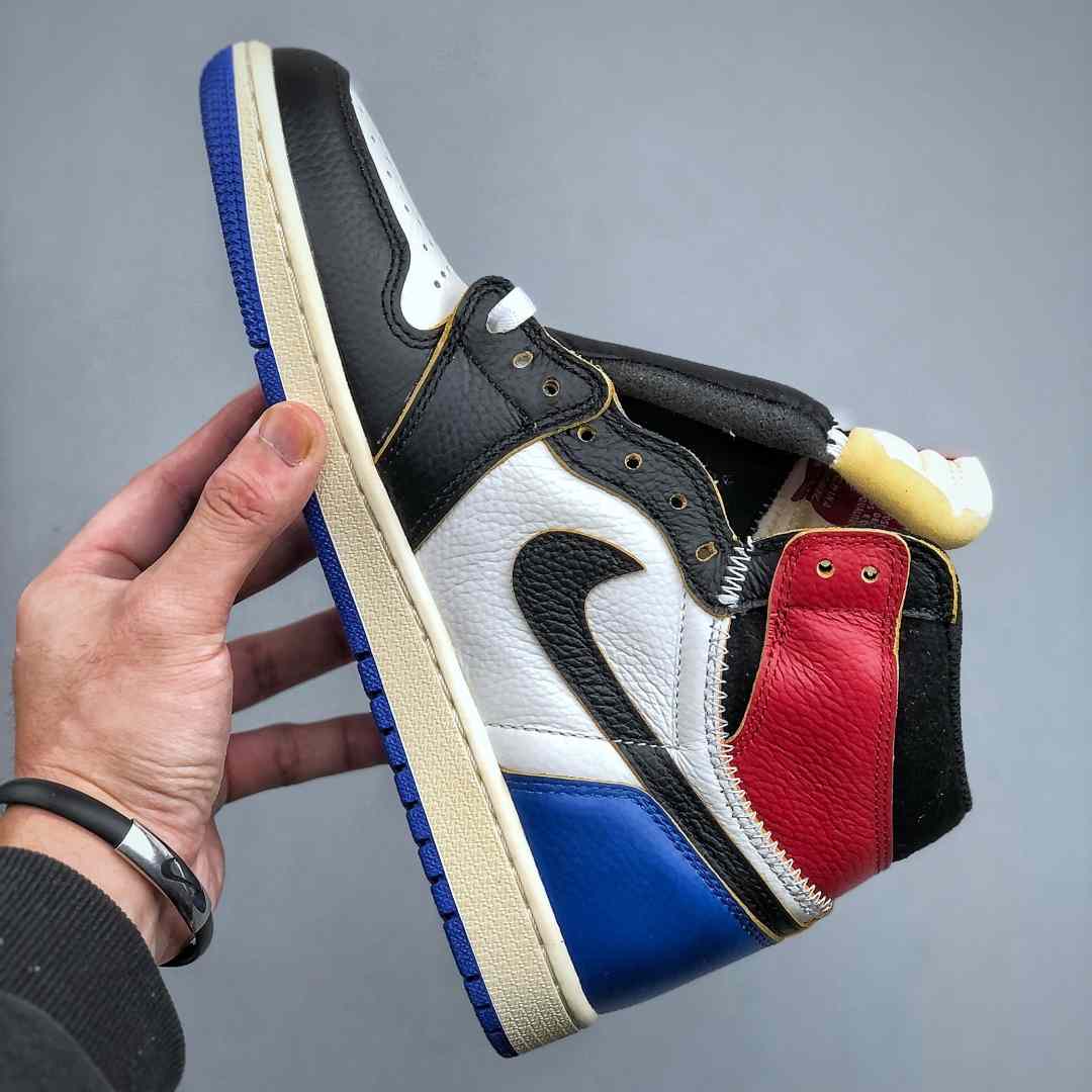 Union LA x Fragment Design x Air Jordan 1 High OG “Black White Blue” IO7847-002 - DesignerGu