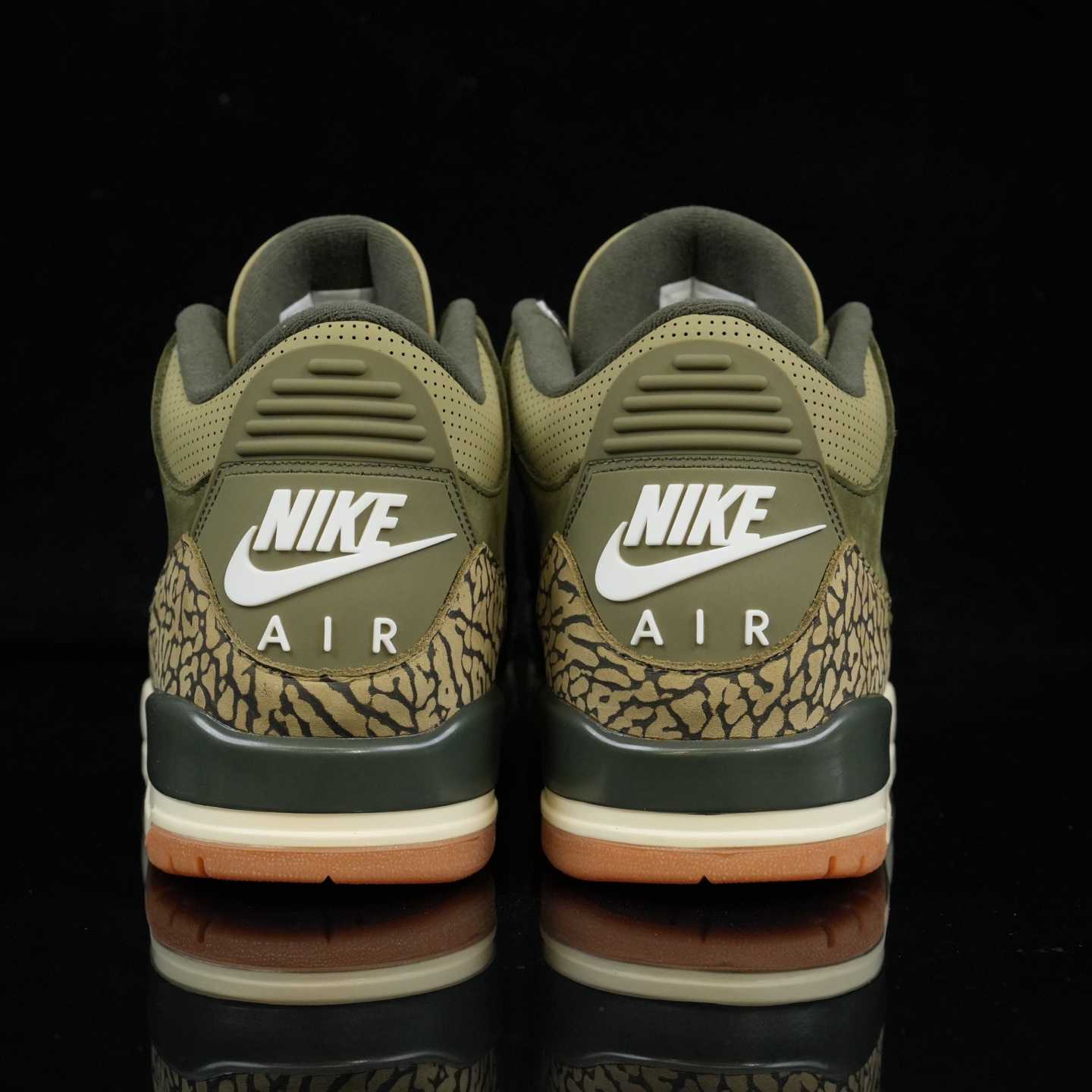 Air Jordan 3 “Medium Olive” Retro Lifestyle Sneakers DN3707-202 - DesignerGu