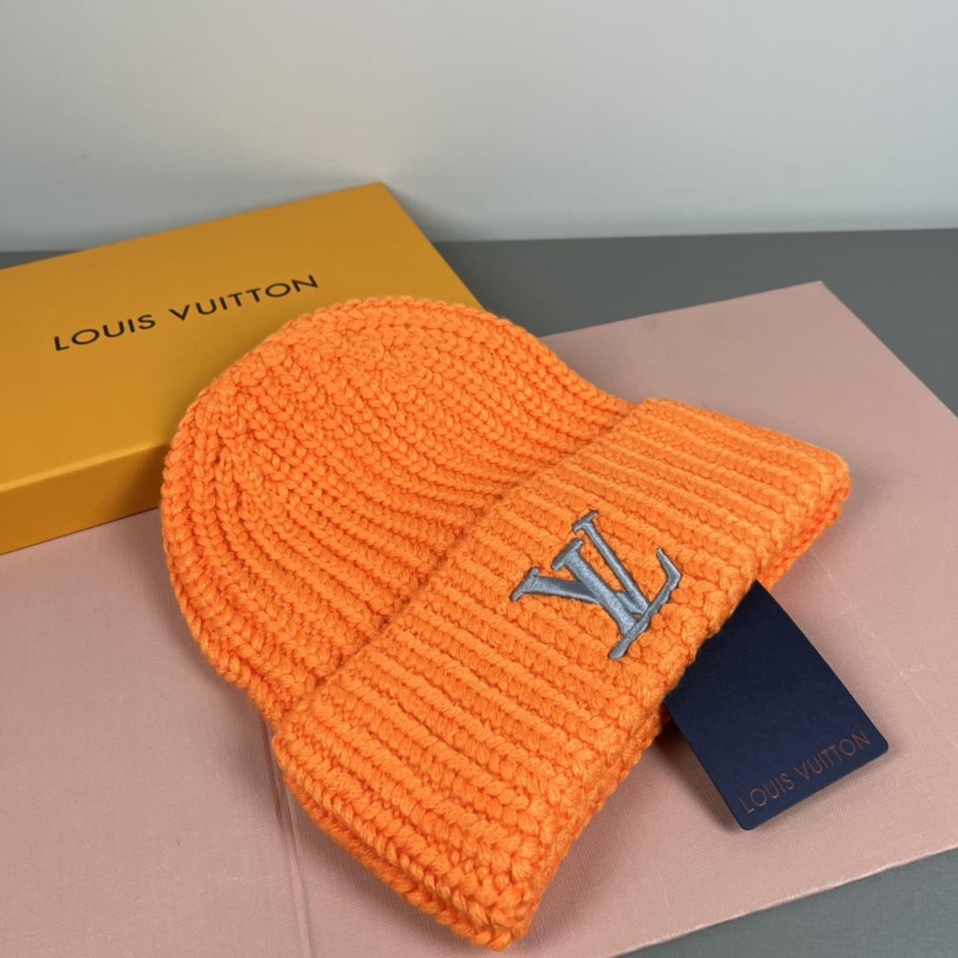 Louis Vuitton Beanie    - DesignerGu