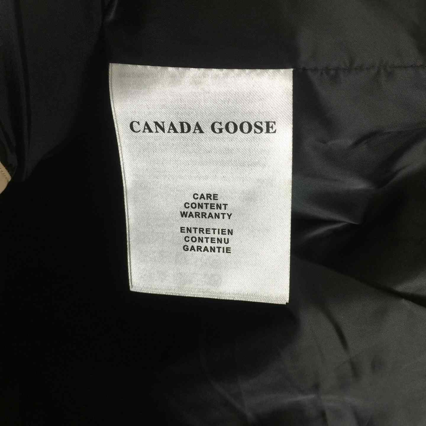 Canada Goose Lawrence Puffer Vest Black Label - DesignerGu