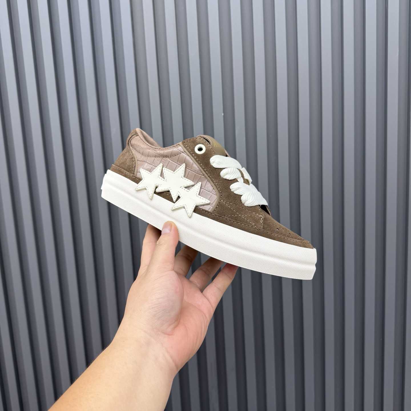 Amiri Star-embellished Suede Trainers - DesignerGu