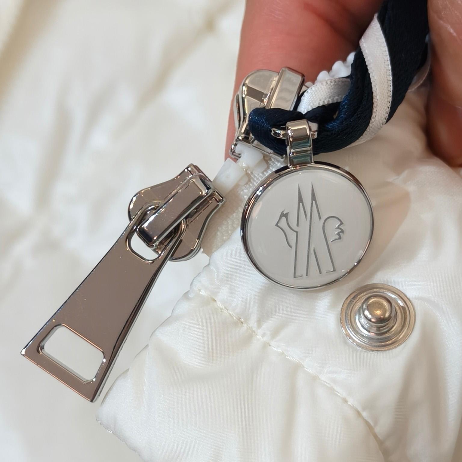 Moncler Jarcieu Braided Trim Short Down Jacket  - DesignerGu