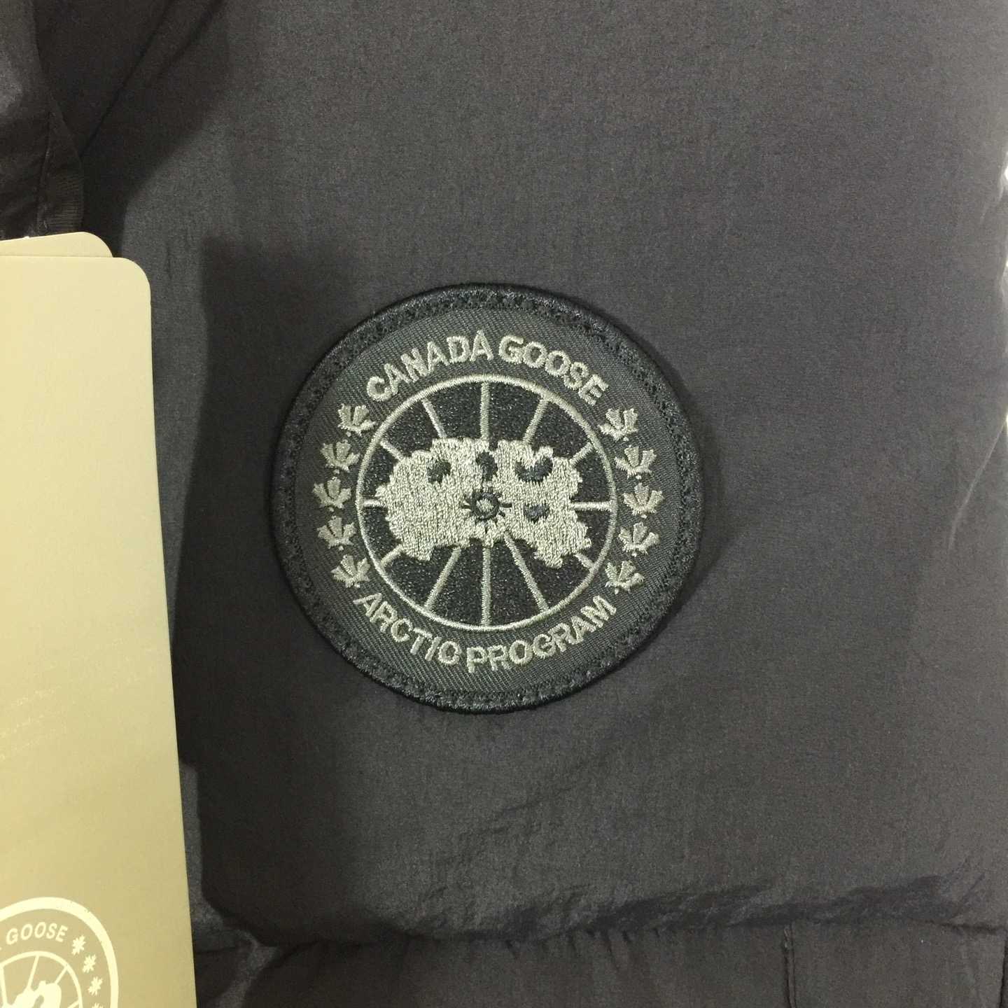 Canada Goose Junction Puffer Vest  - DesignerGu