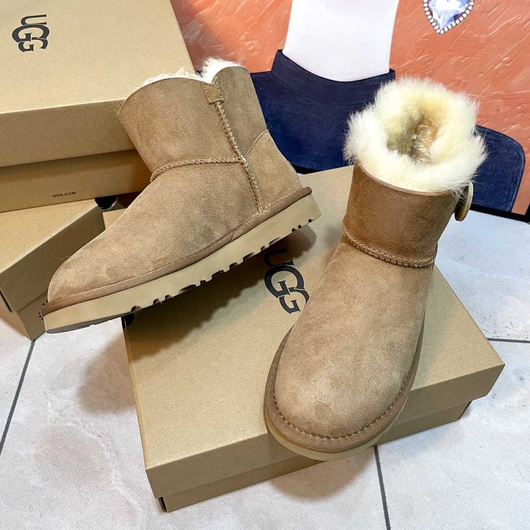 Ugg Boots - DesignerGu