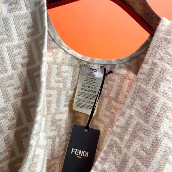 Fendi FF monogram poncho - DesignerGu