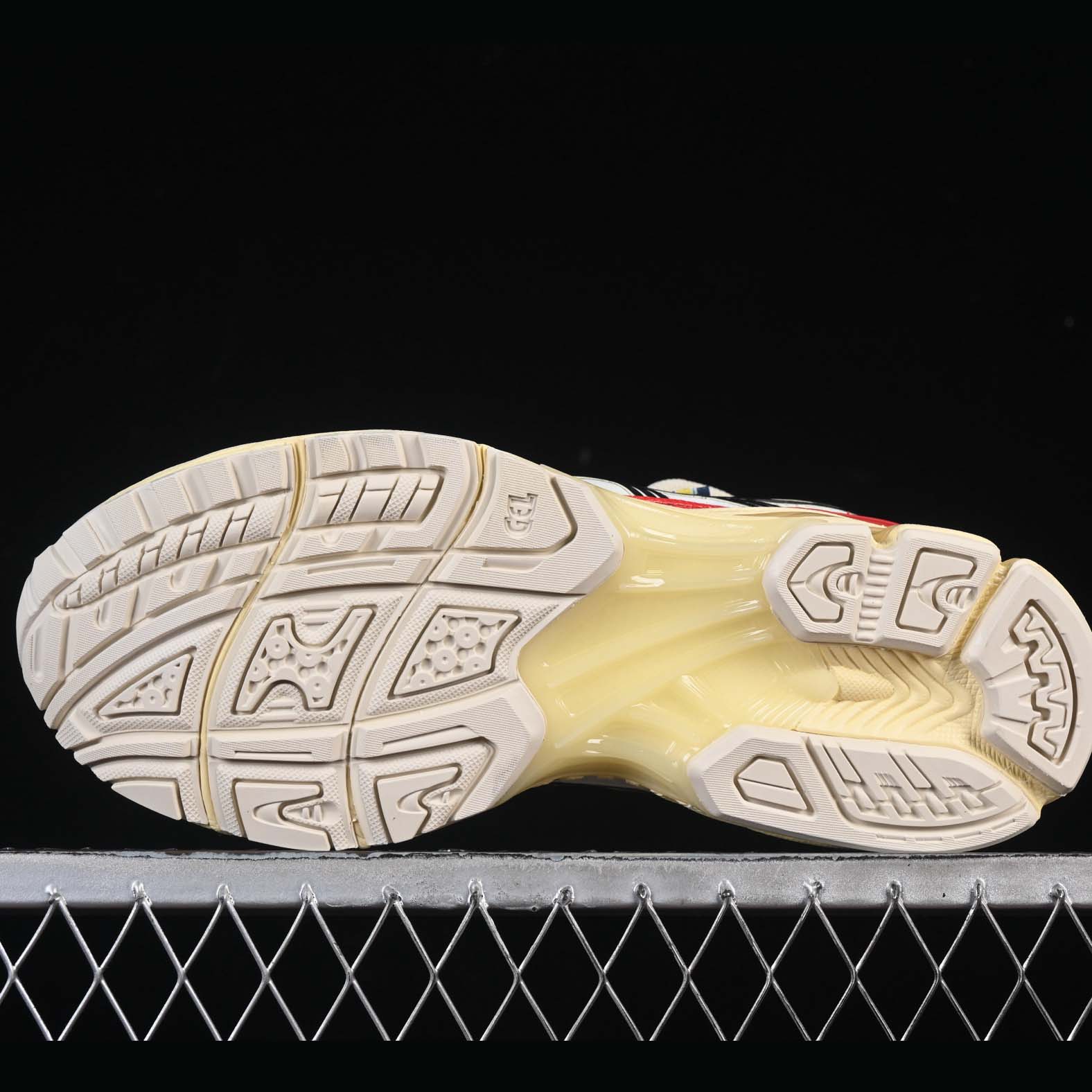 Asics Gel-Kayano 14   1203A766-200 - DesignerGu