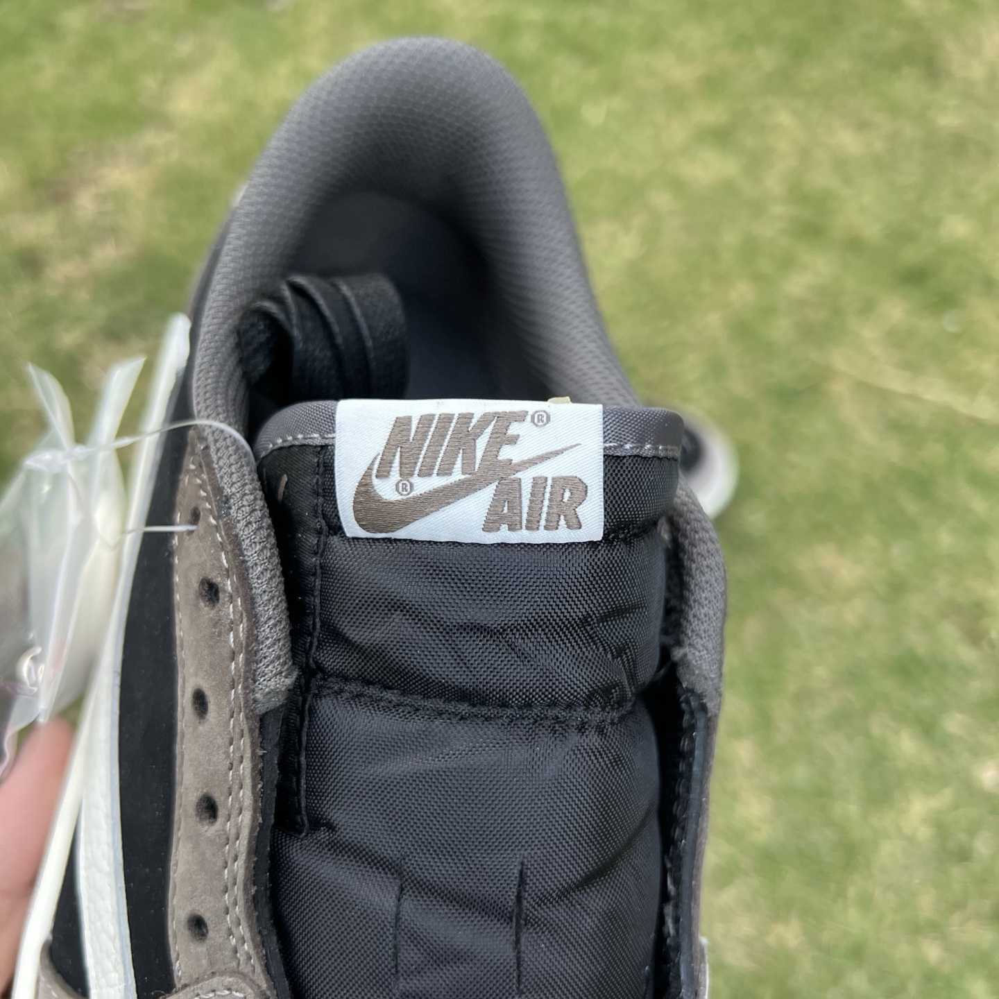 Travis Scott x Air Jordan 1 Low OG “Cactus Jack” Black/Grey Low-Top Sneaker DM7866-201 - DesignerGu