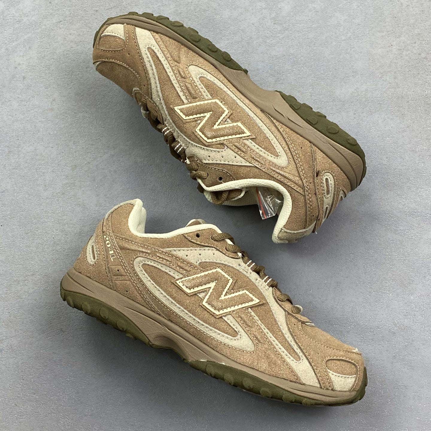 New Balance 204 Series Retro Breathable Running Shoes Light Brown U204LMMA - DesignerGu