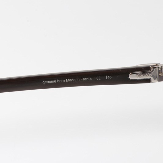 Cartier CT_3524012 White Mix Black Buffalo Sunglasses In Silver Gradient Gray - DesignerGu