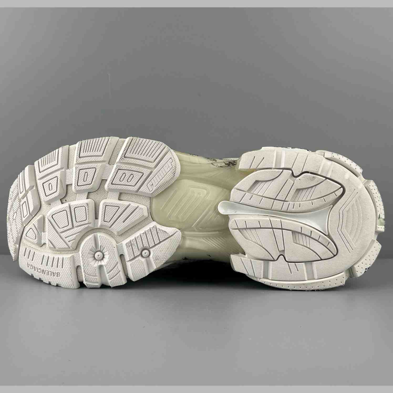 Balenciaga Runner Graffiti Sneakers - DesignerGu