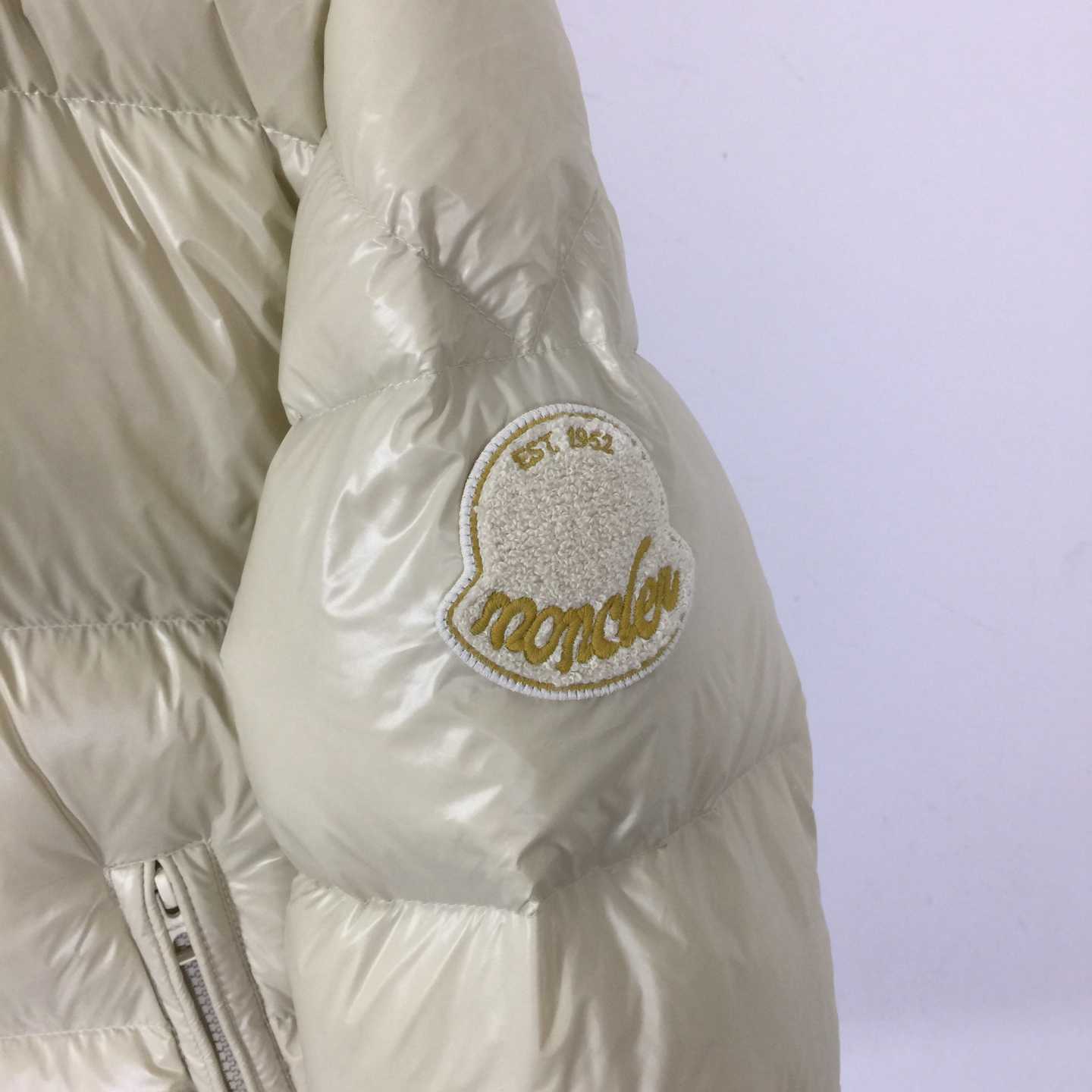 Moncler Tripiti Short Down Jacket - DesignerGu