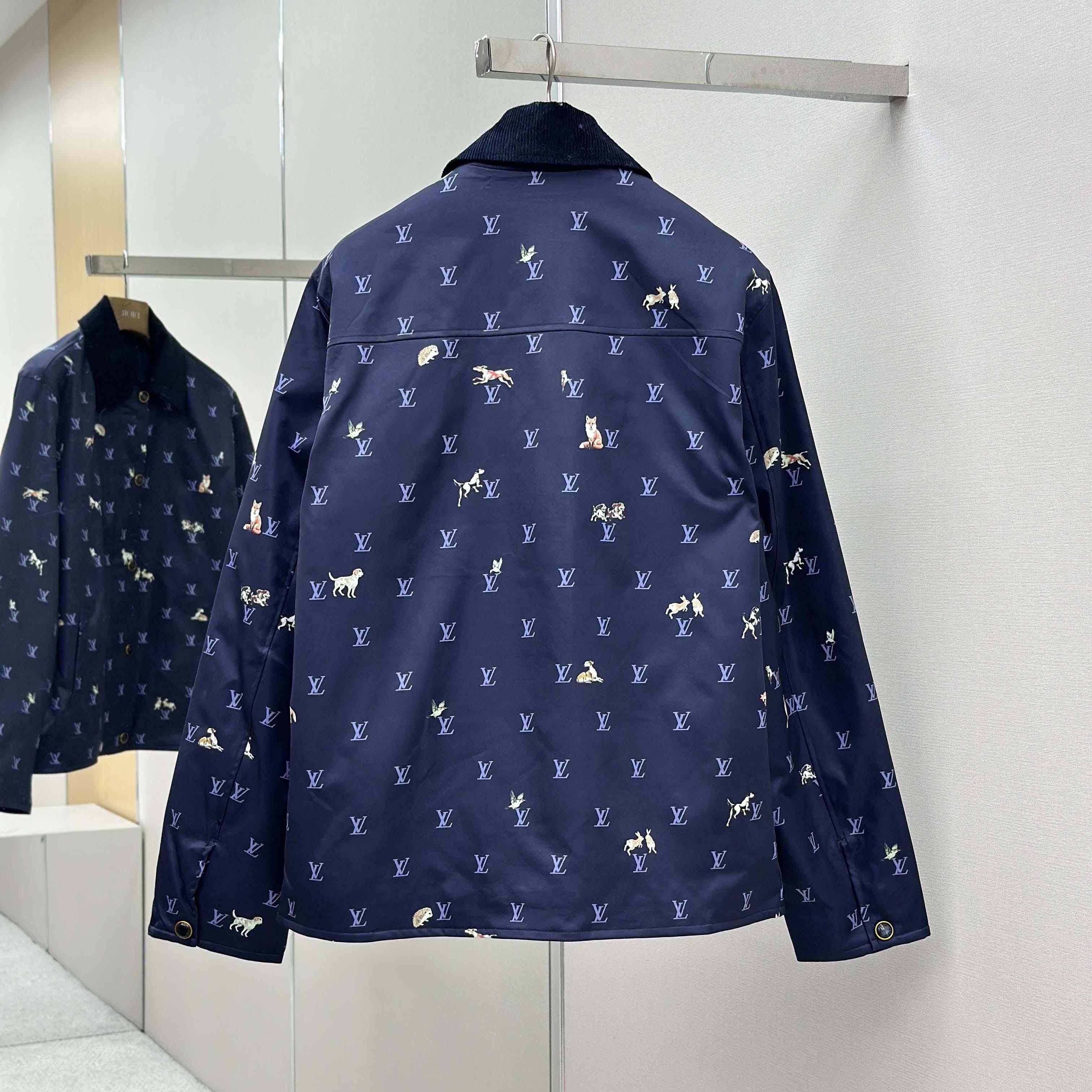 Louis Vuitton LV Blason Padded Jacket   1AJBFR - DesignerGu