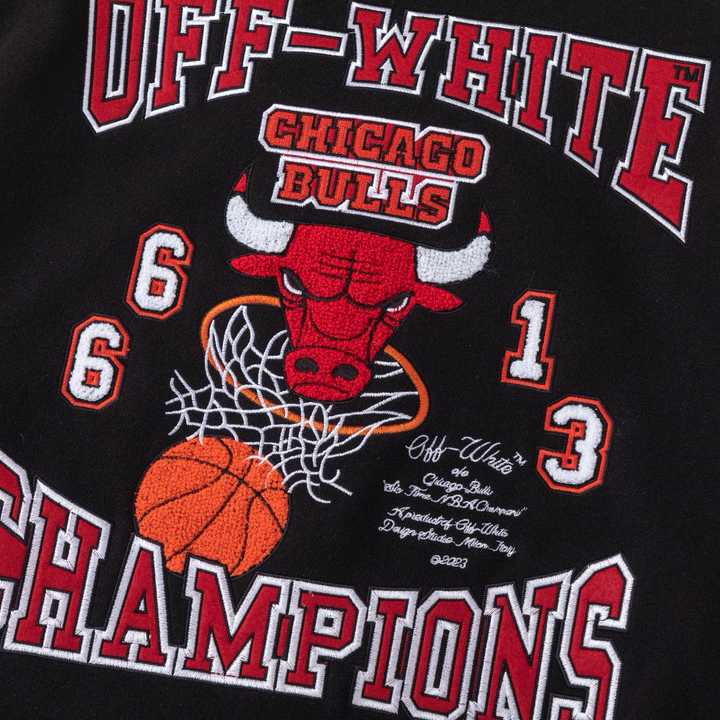 Off-White™ c/o Chicago Bulls Black Varsity - DesignerGu
